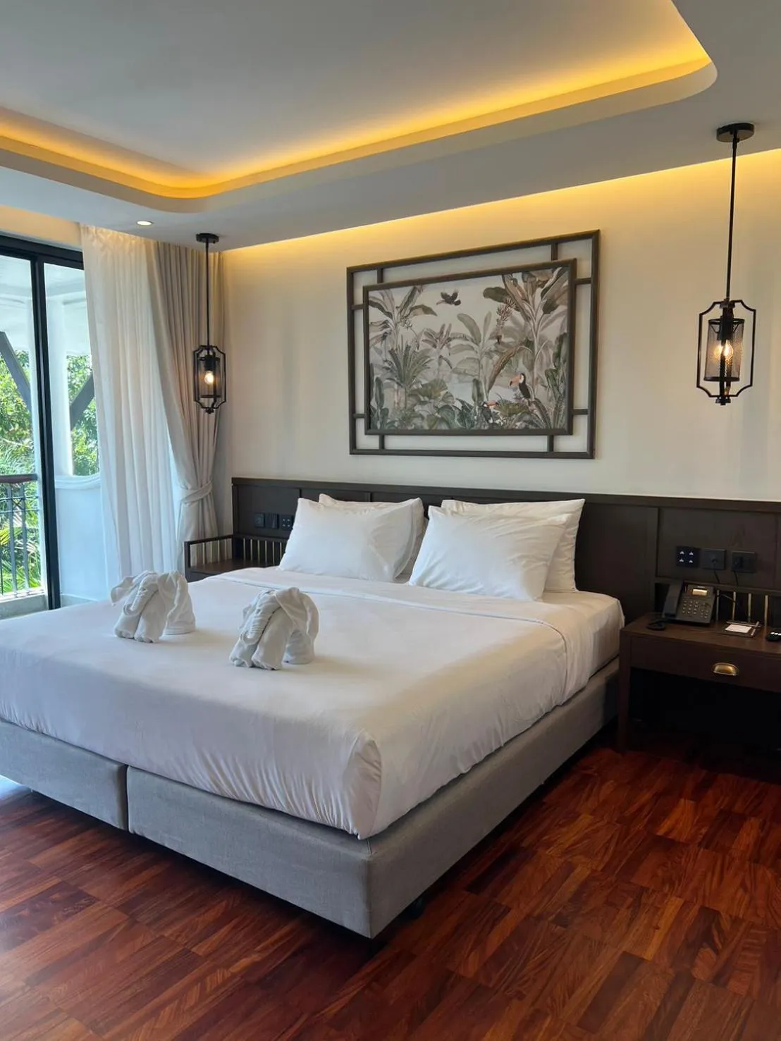 King Suite with Ocean View in Peach Hill Resort - SHA Extra Plus