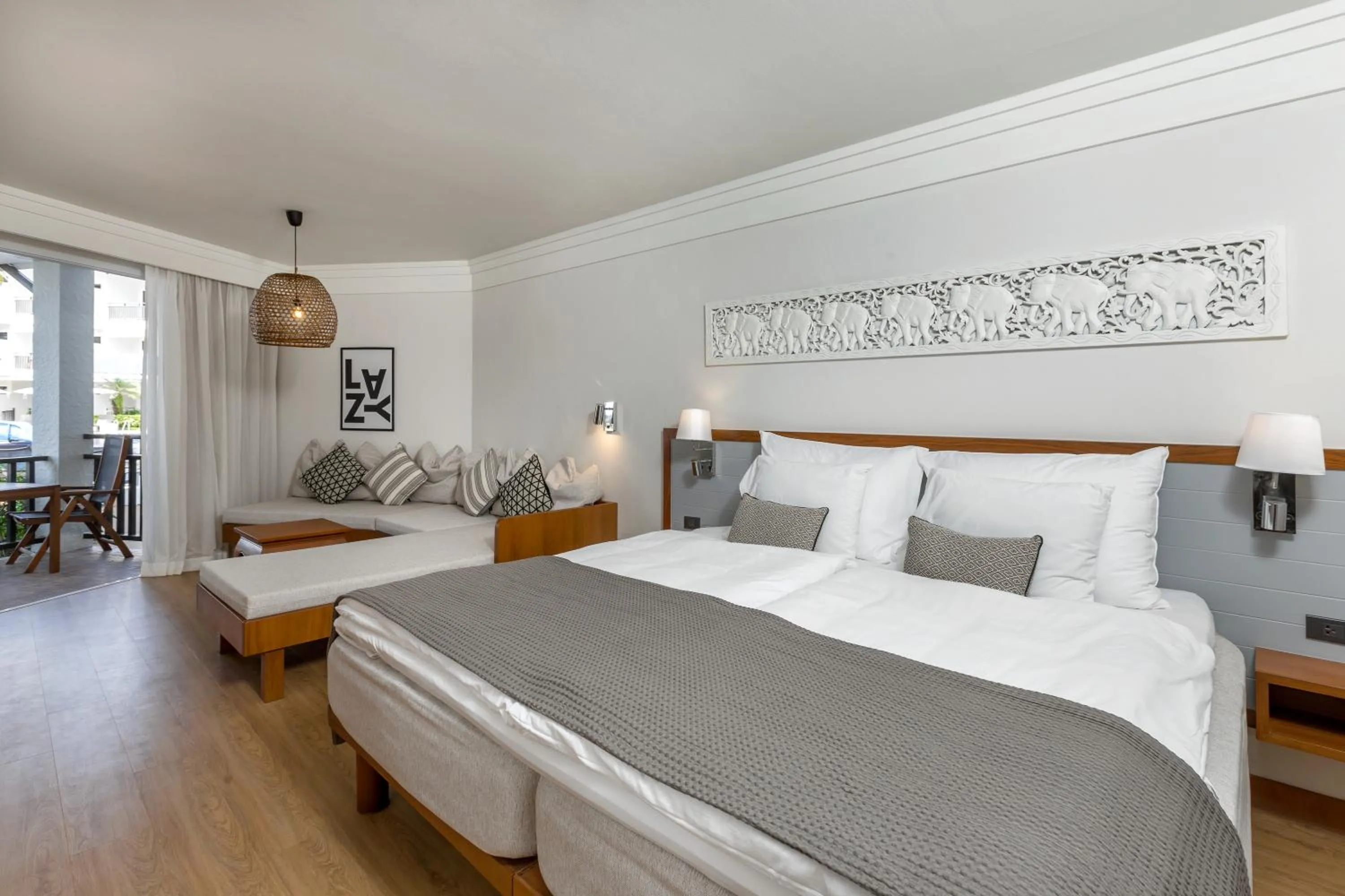 Royal Studio in Sunwing Bangtao Beach