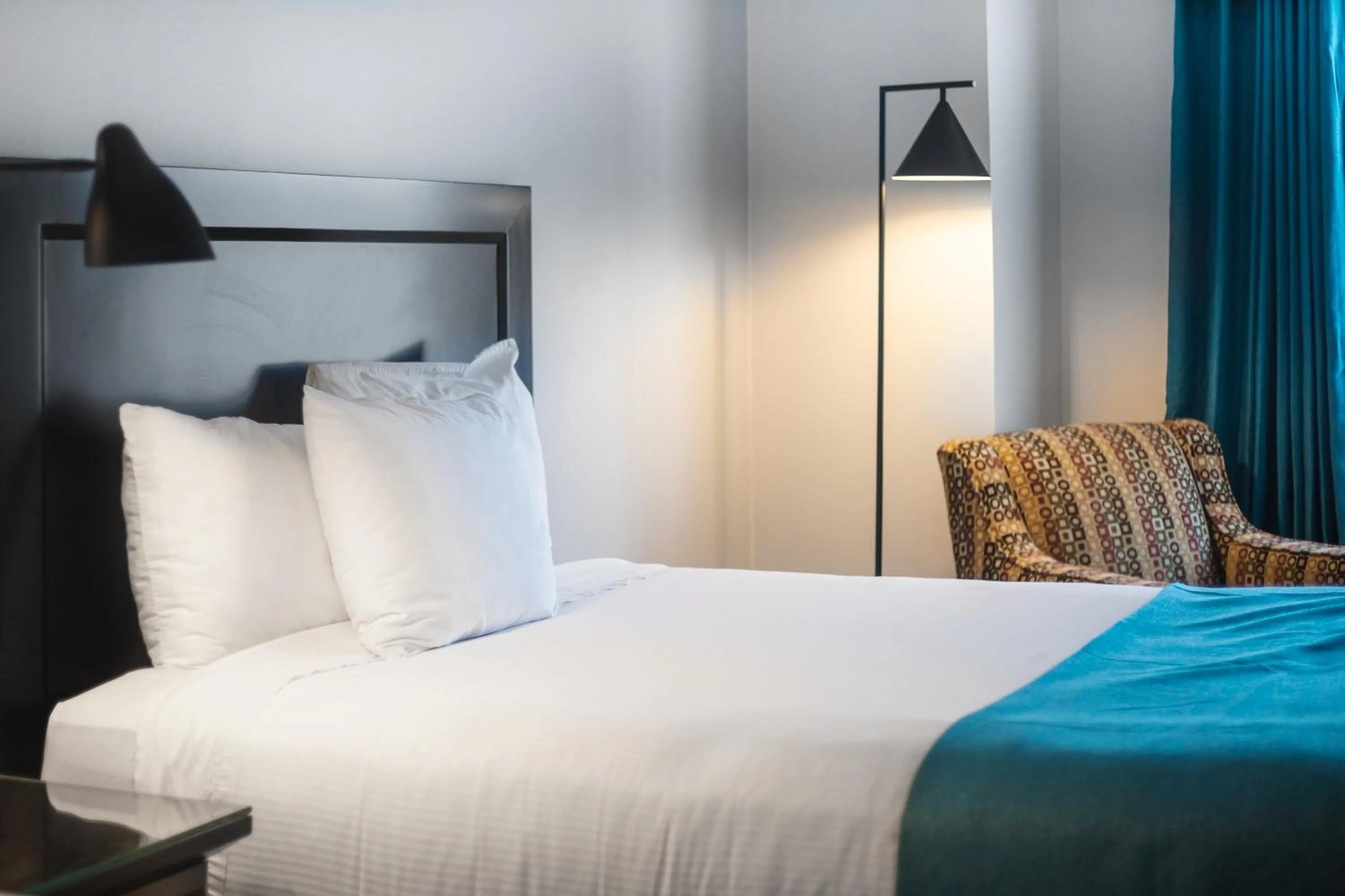 Business Queen Room with Two Queen Beds in Ramada by Wyndham Surrey/Langley