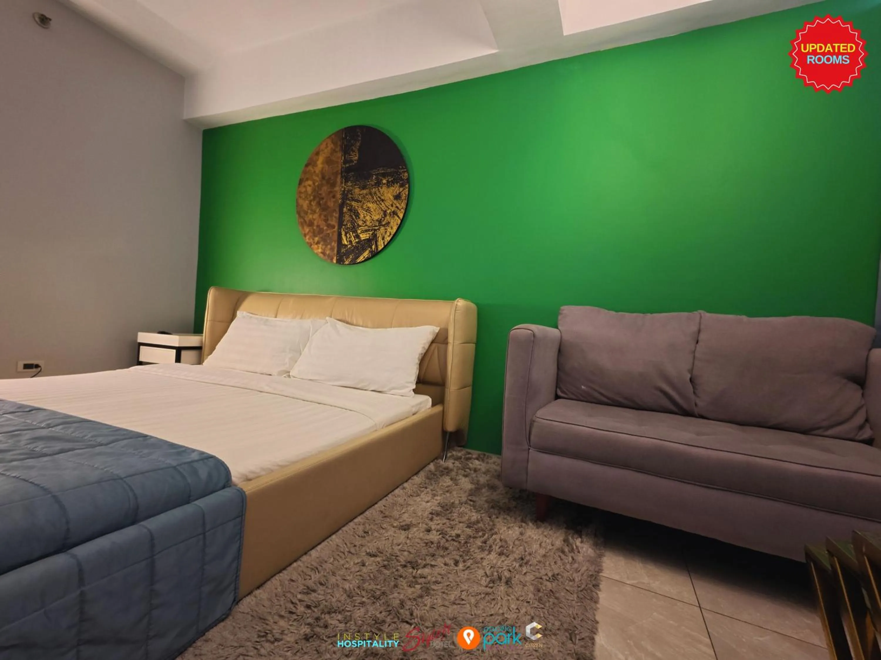 Deluxe King Studio in Skyloft Hotel