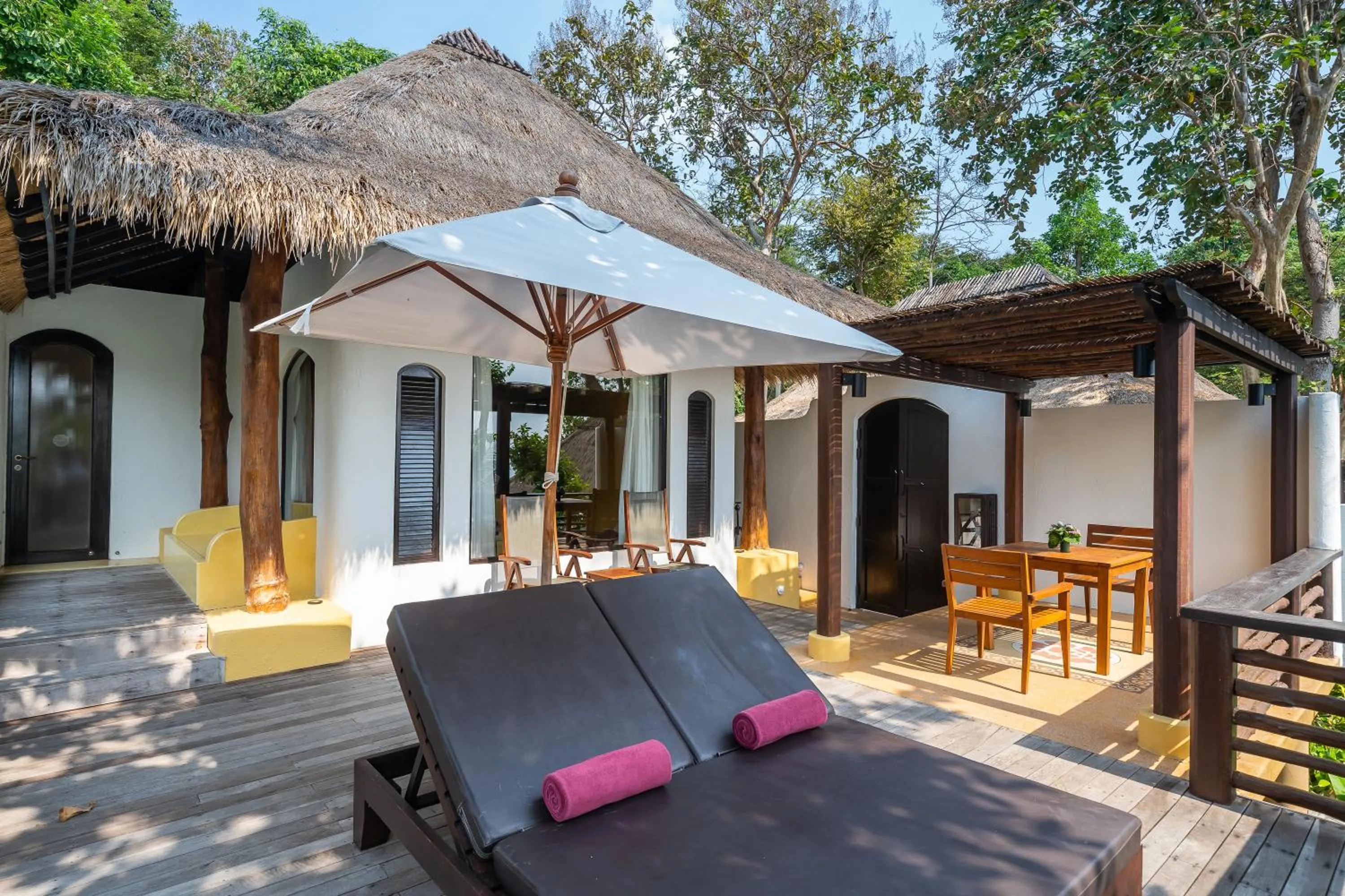 Garden Pool Villa with special price in Paradee