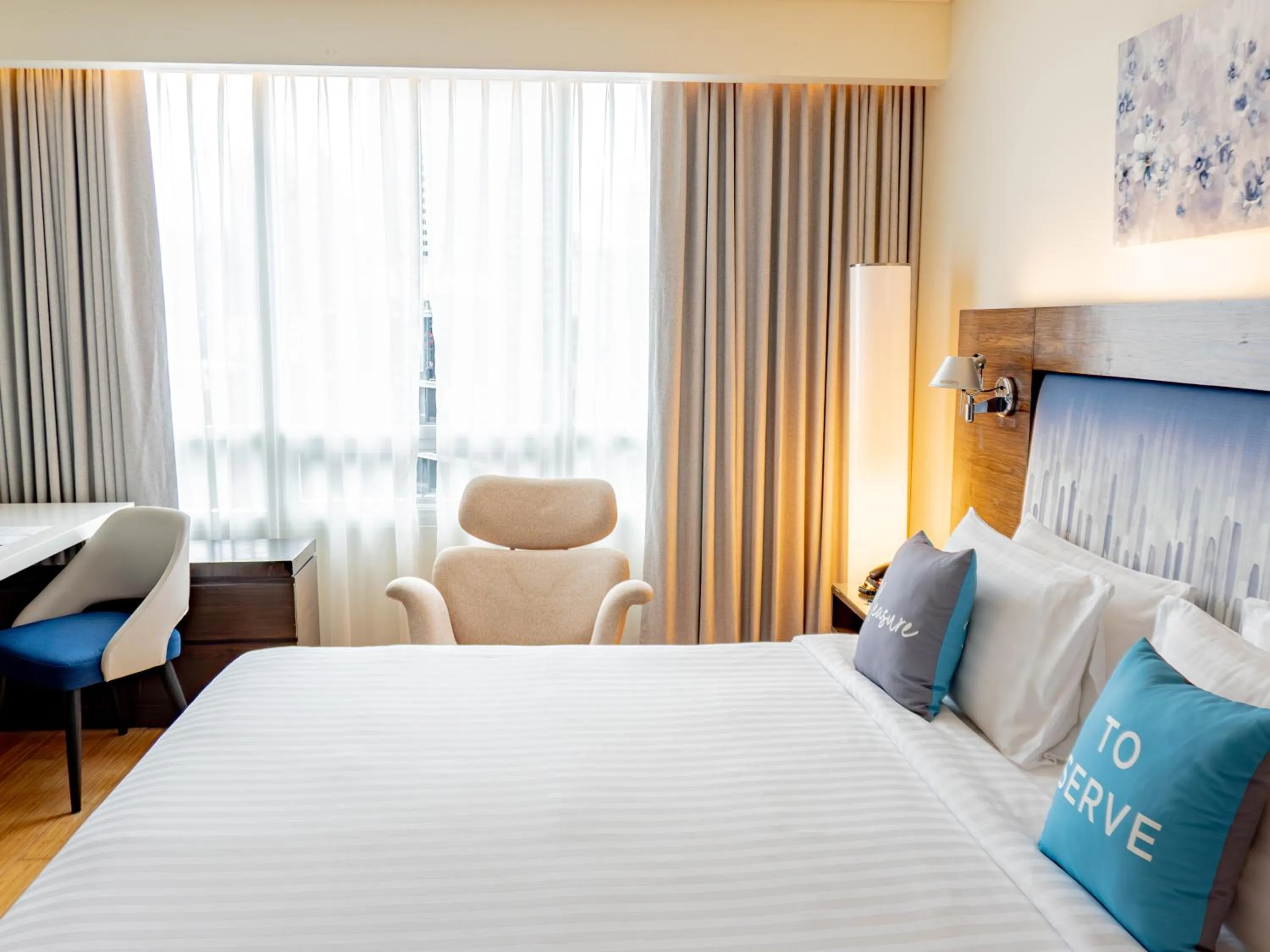 Superior Skyline Room in NH Bangkok Asoke