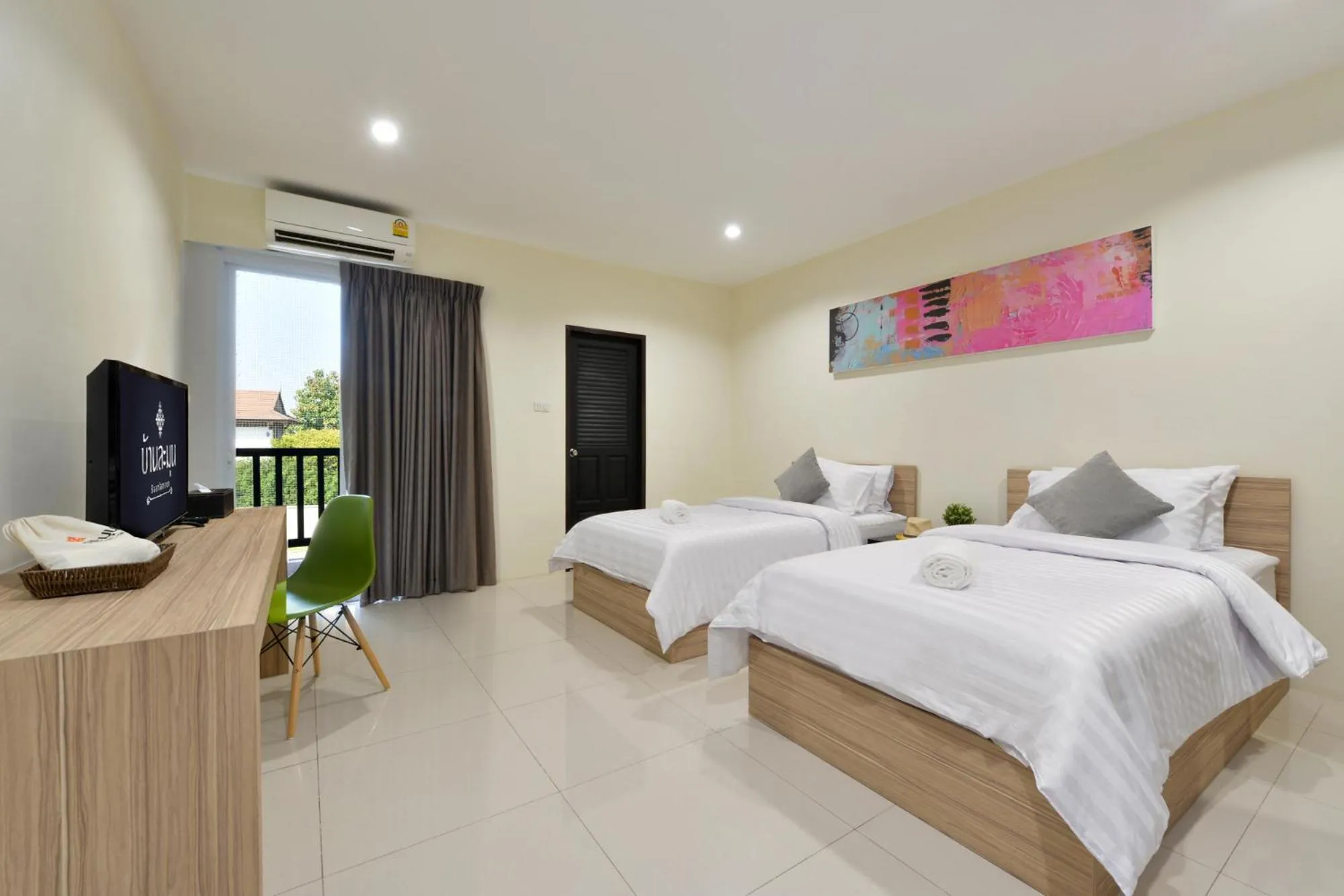Superior Twin Room in Baan Lamoon