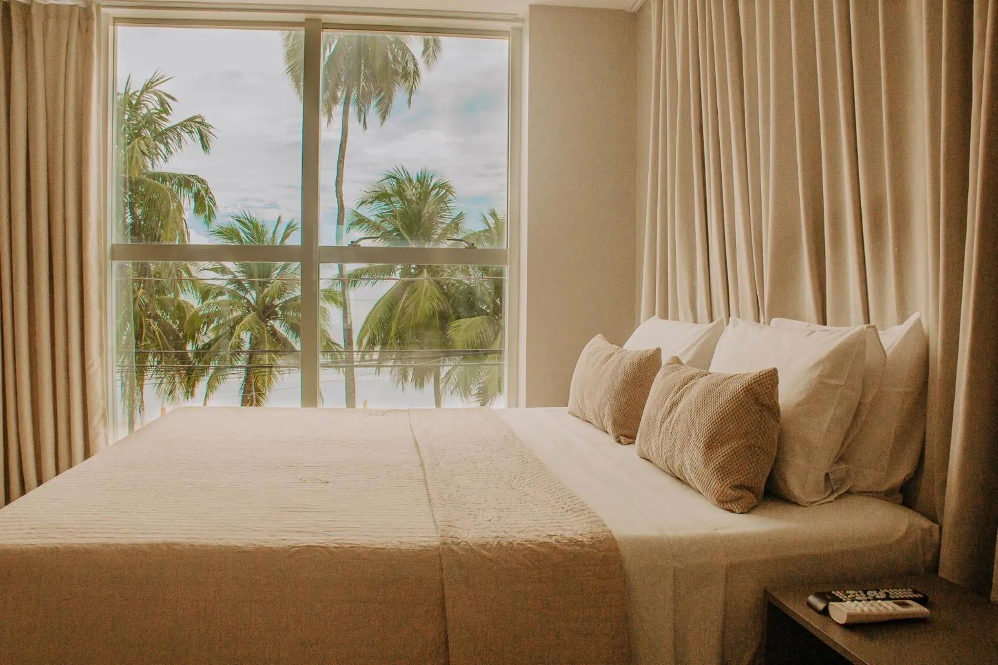 Superior Room with Frontal Sea View in Nord Easy Green Sunset