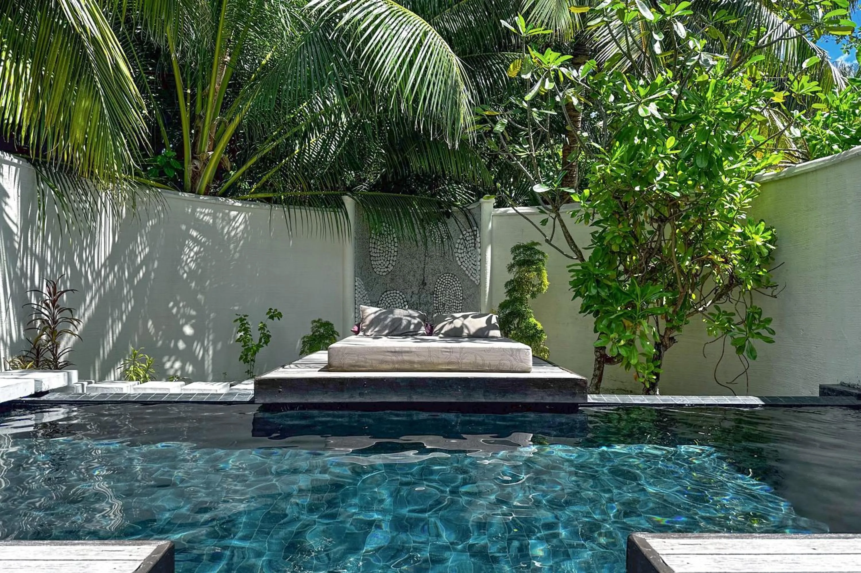 Beach Villa with Private Pool in Coco Bodu Hithi - 50 percent off shared roundtrip Speedboat for stays from 1 Sep to 23 Dec 2025