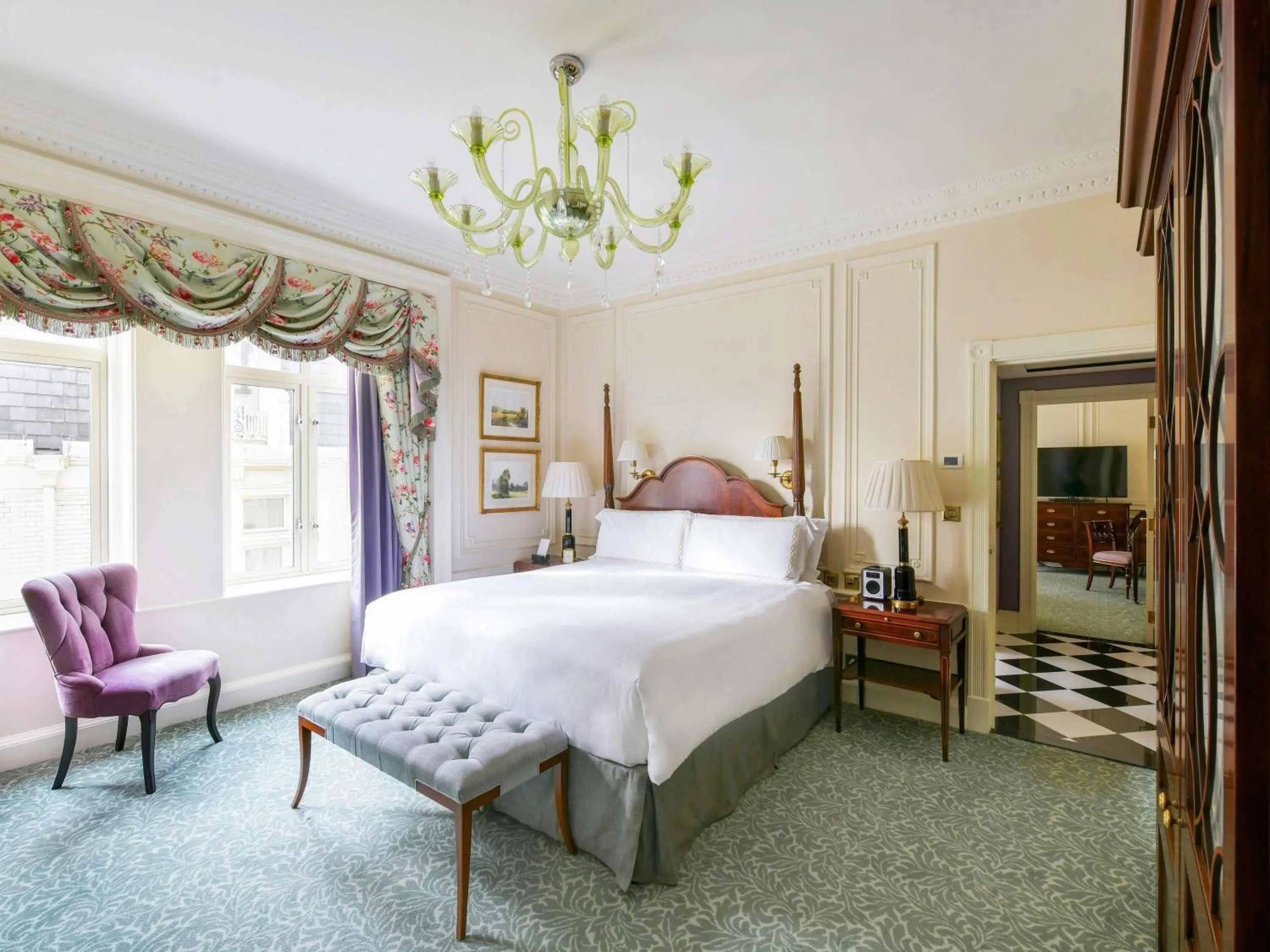 One-Bedroom Suite in The Savoy