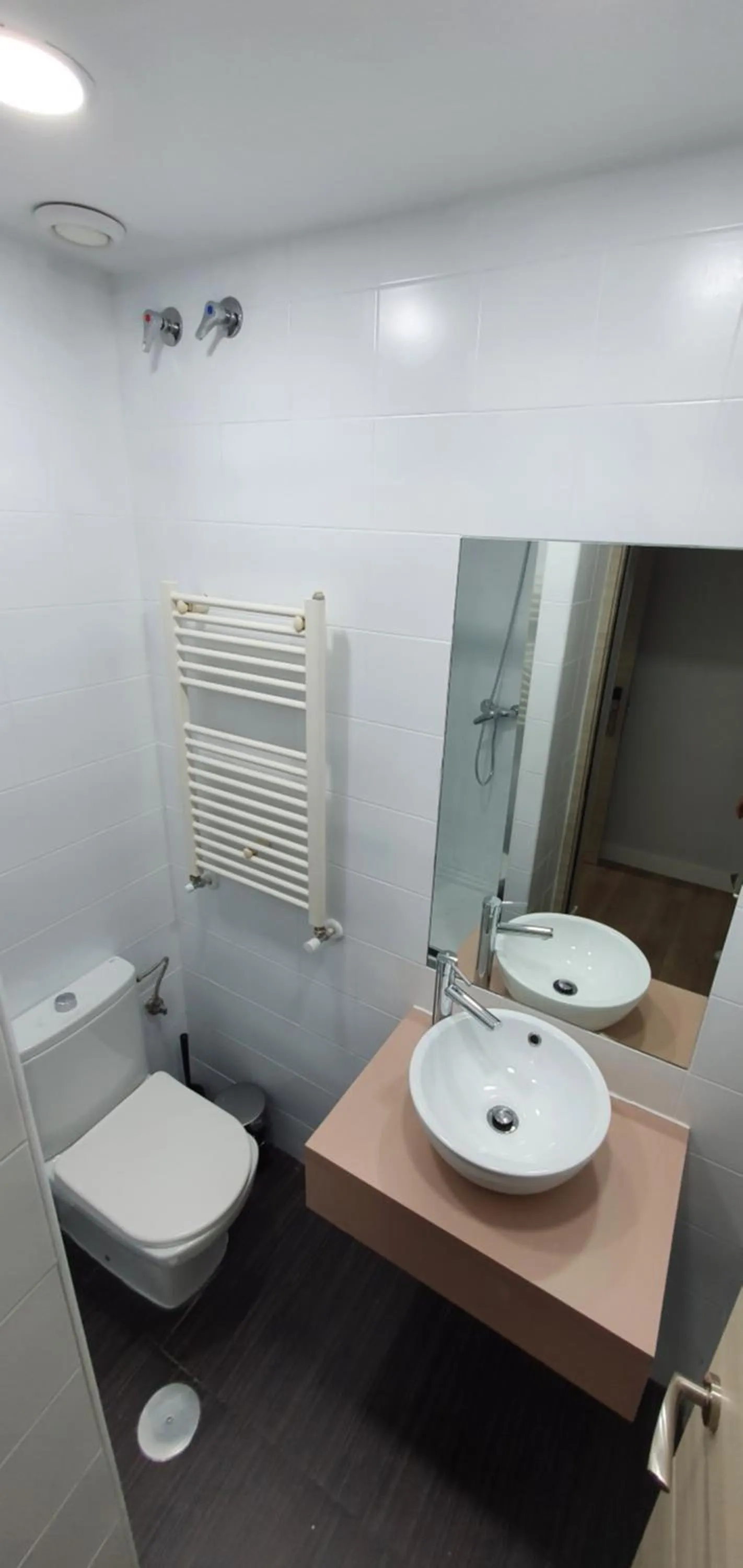 Double Room with Extra Bed in CH Lemon Rooms - Madrid