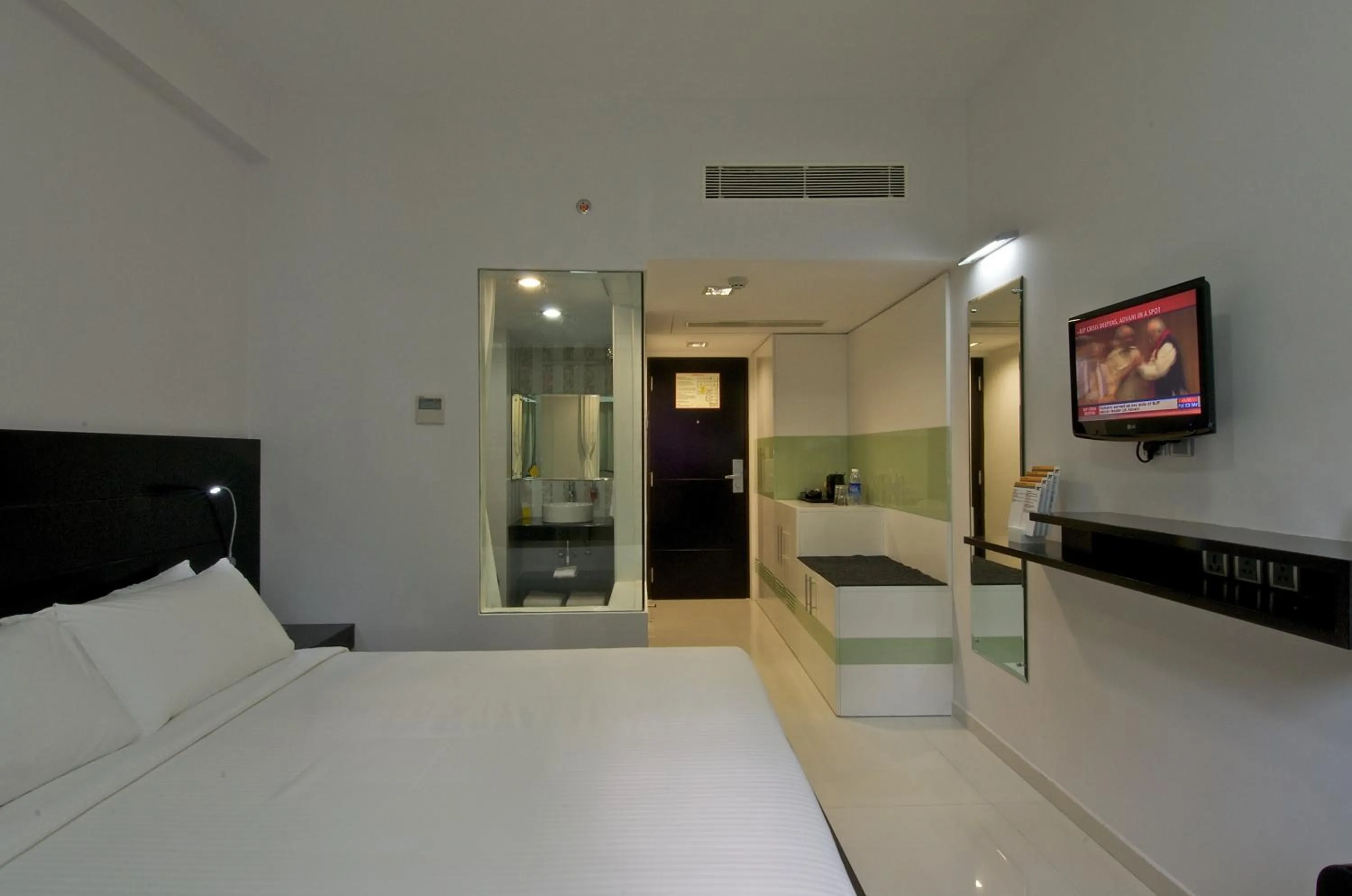 Keys Double Room - single occupancy in Keys Select by Lemon Tree Hotels, Thiruvananthapuram