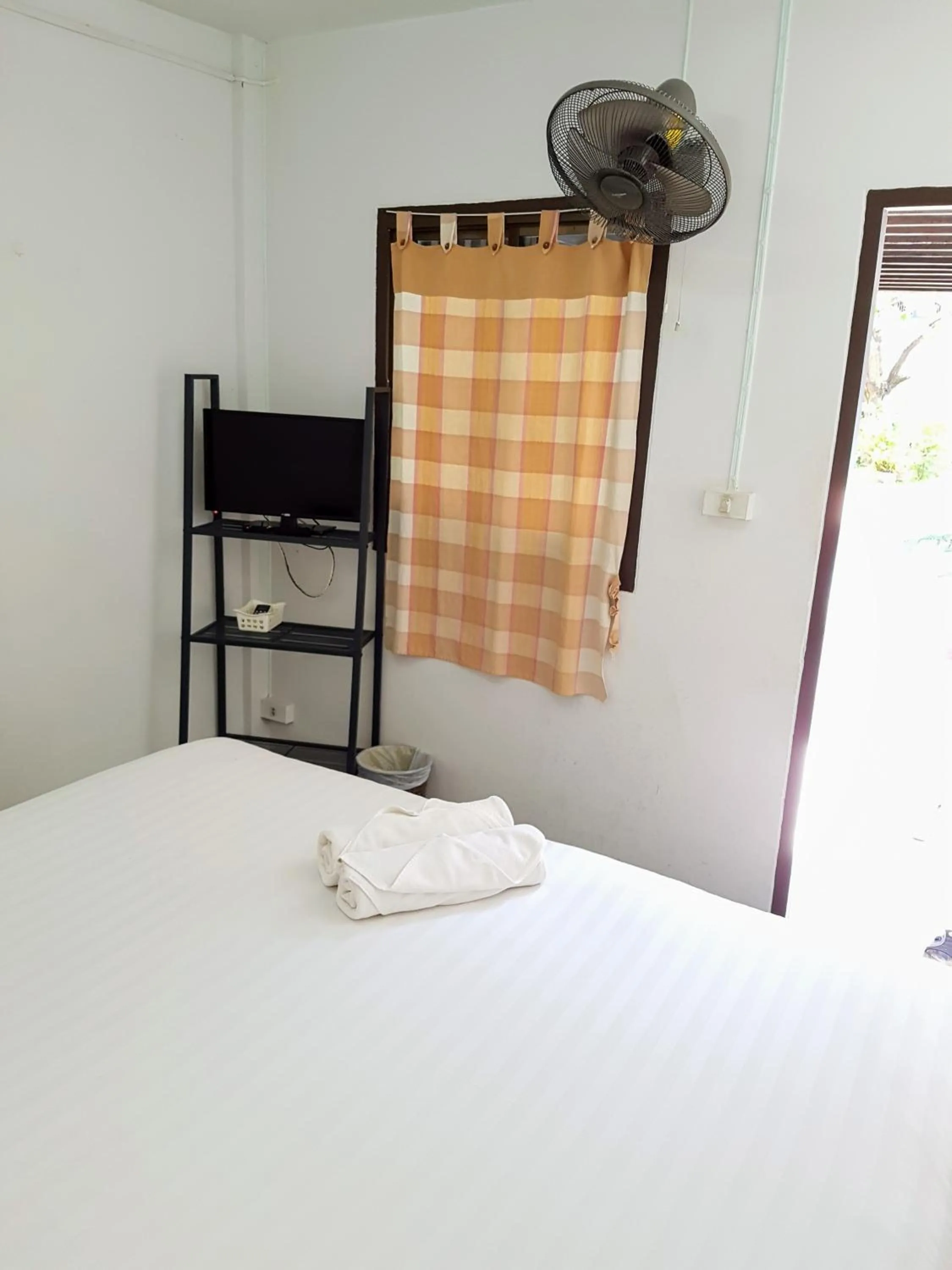 Budget Double Room with bathroom outside bedding unit in Niwas Ayutthaya