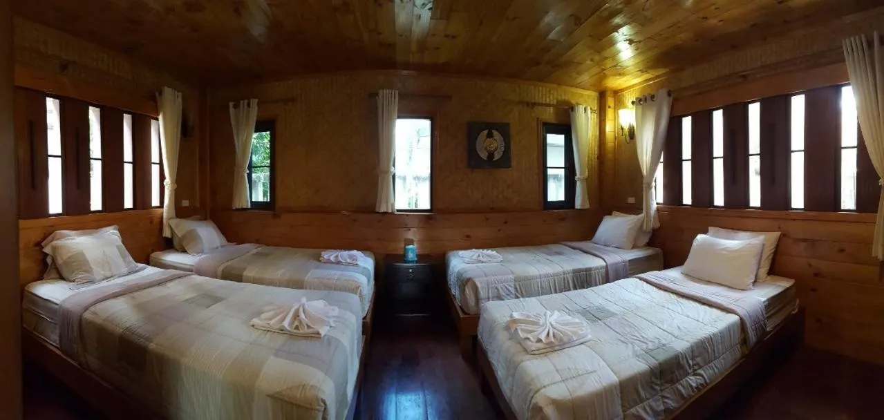 Standard Quadruple Room - single occupancy in Baan Soontree Resort