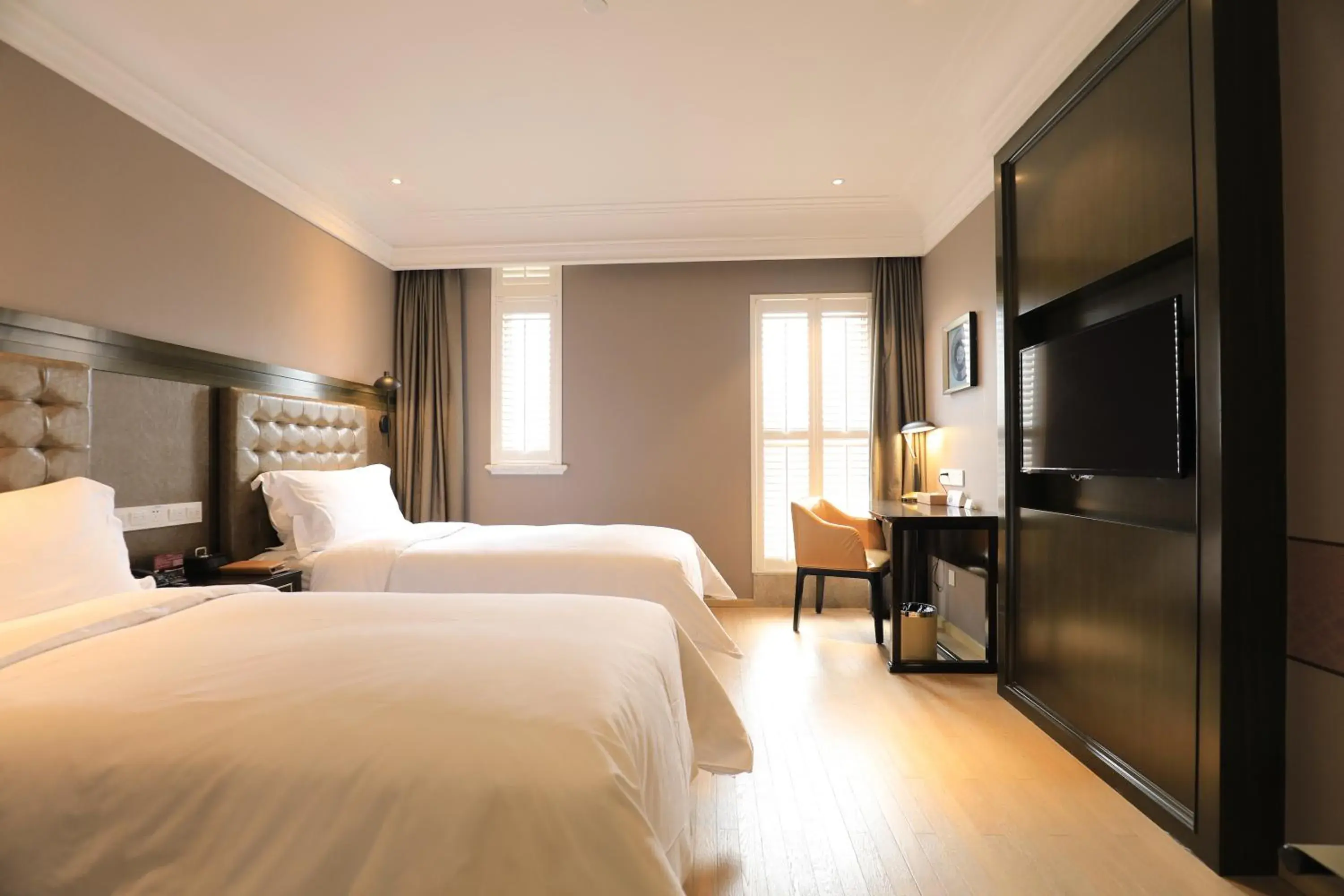 Jinjiang Metropolo Hotel Classic Nanjing Road (East) Shanghai Jinjiang Metropolo Hotel Classic Nanjing Road (East) Shanghai