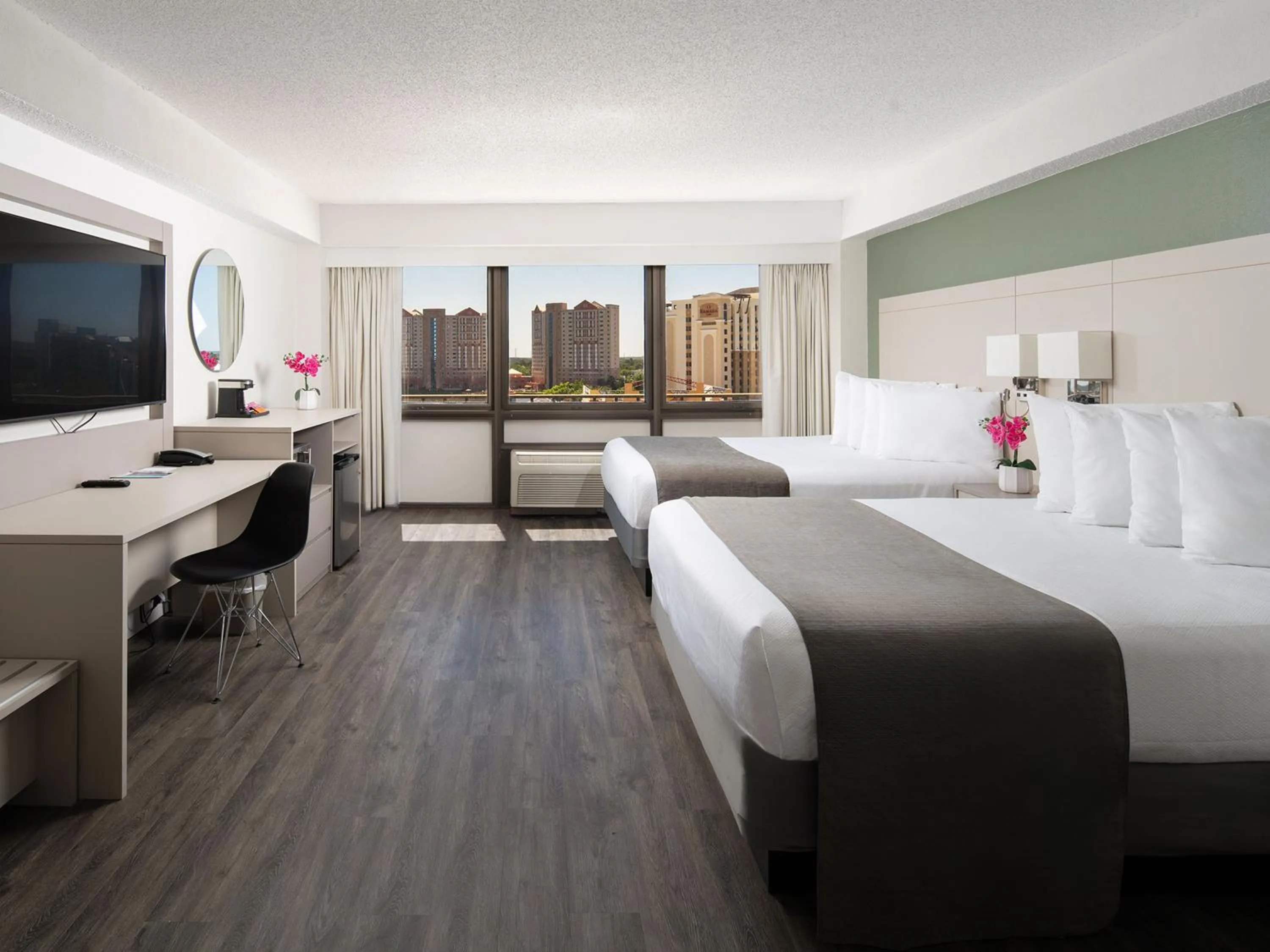 Premium Queen Room with Two Queen Beds-Tower in Wyndham I-Drive Avanti Resort & Conference Center