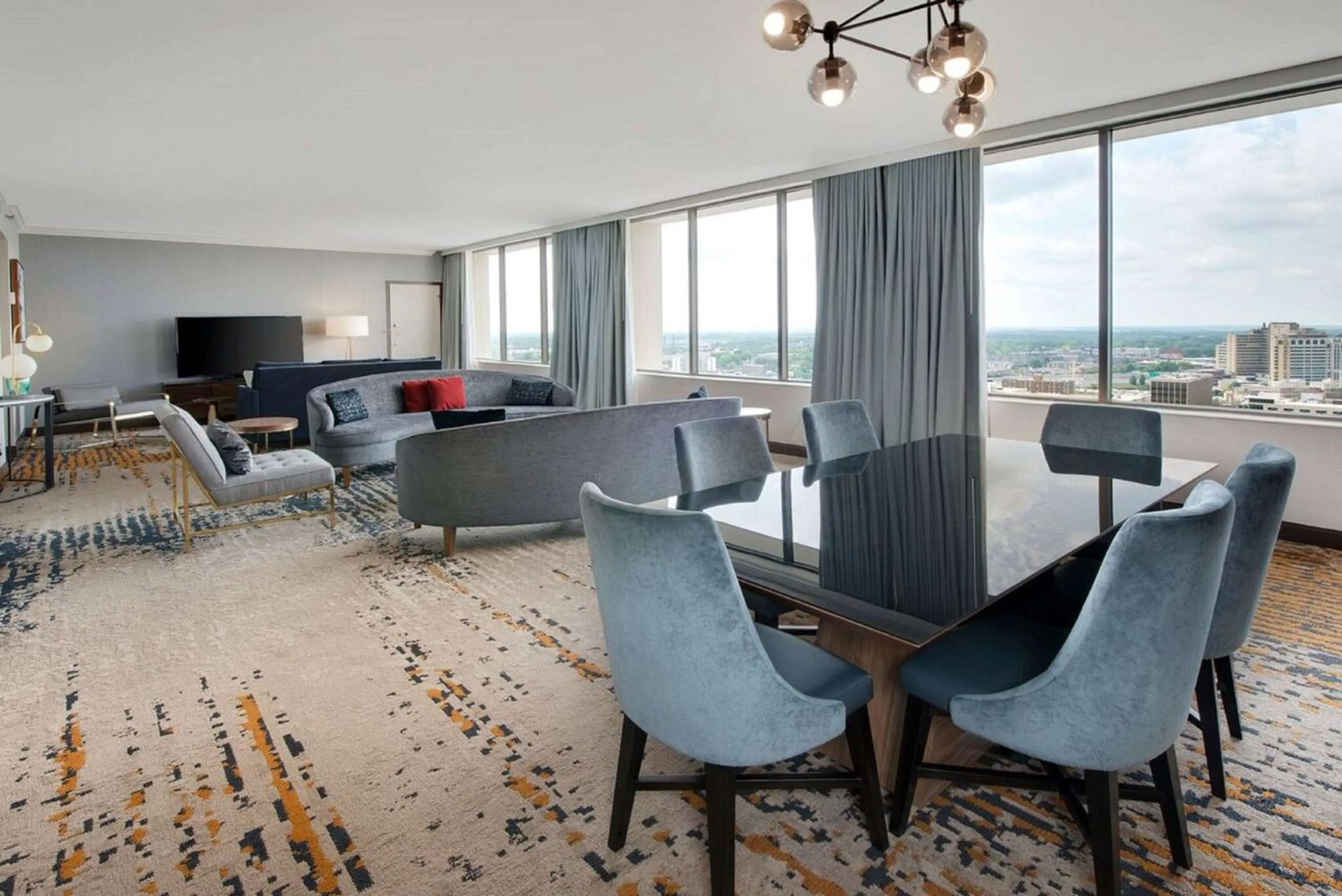 Two-Bedroom Premium King Suite with Two Double Beds and Parlor in Hilton Atlanta