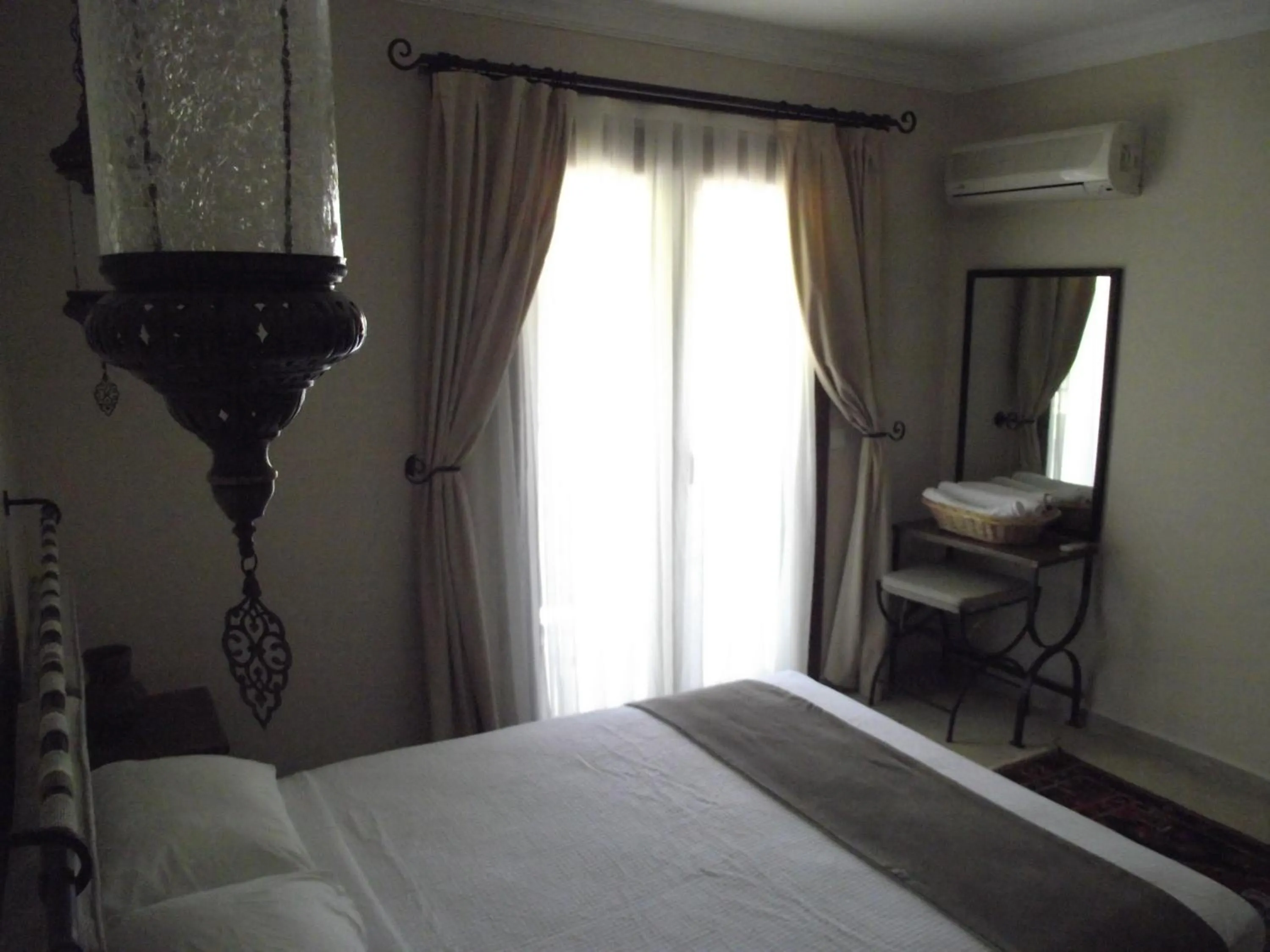 Standard Double or Twin Room - single occupancy in Dardanos Hotel