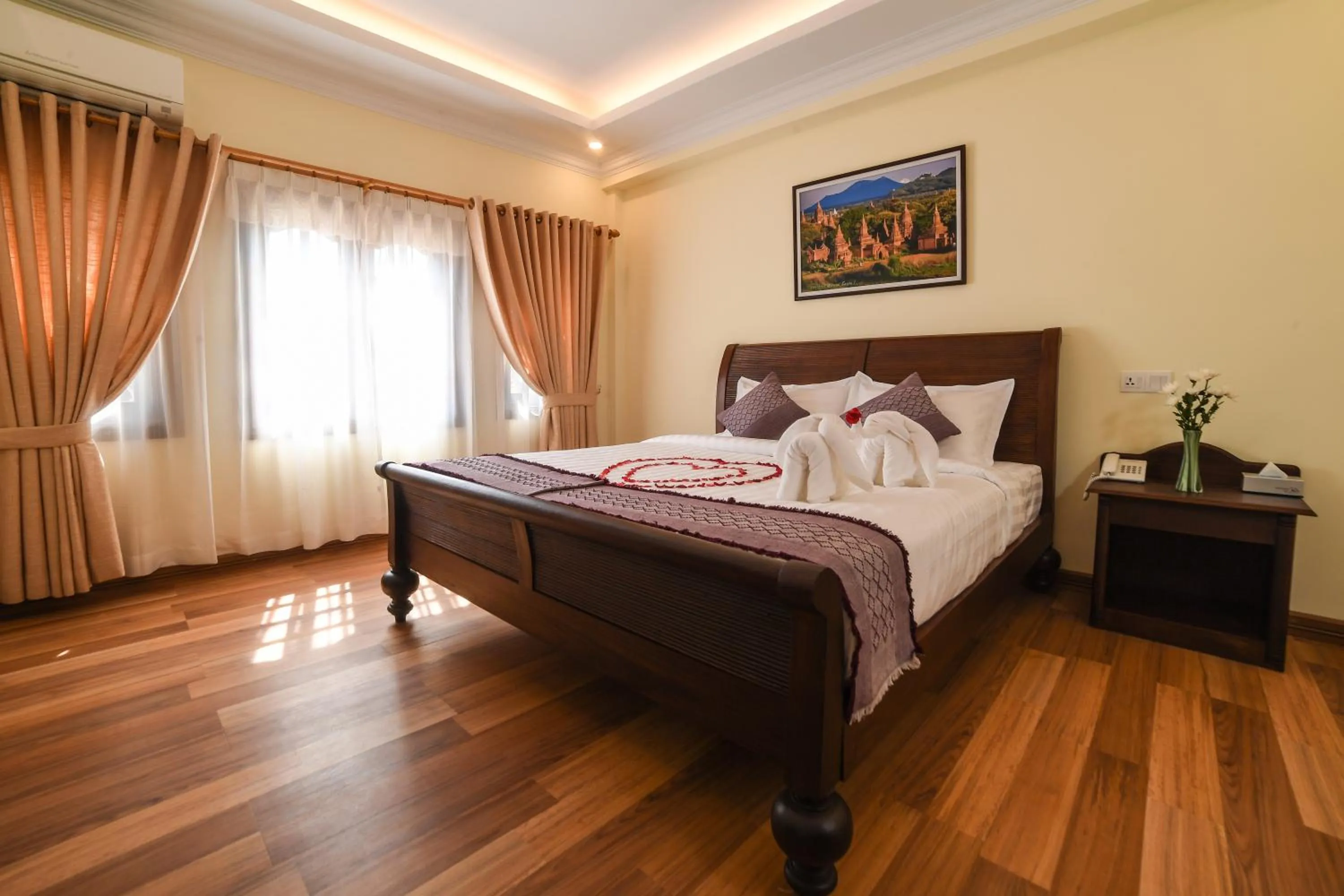 Deluxe Double Room in Bagan View Hotel