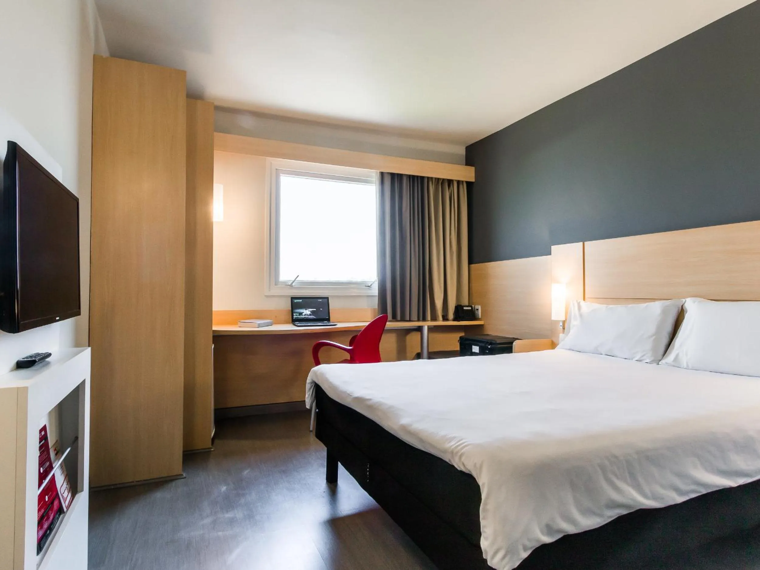 Standard Double Room - single occupancy in ibis Marilia