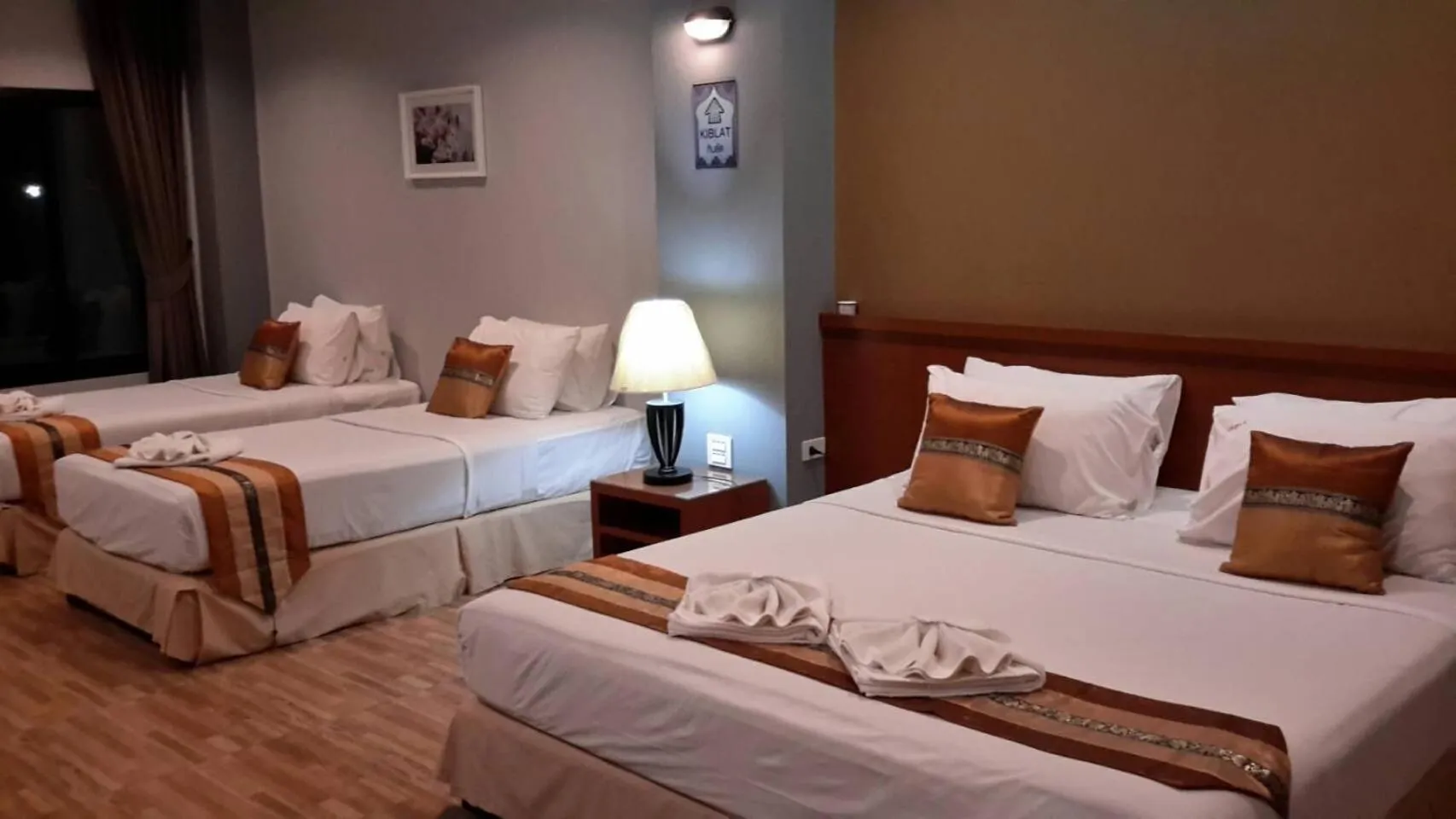 Superior Quadruple Room in Radina Residence