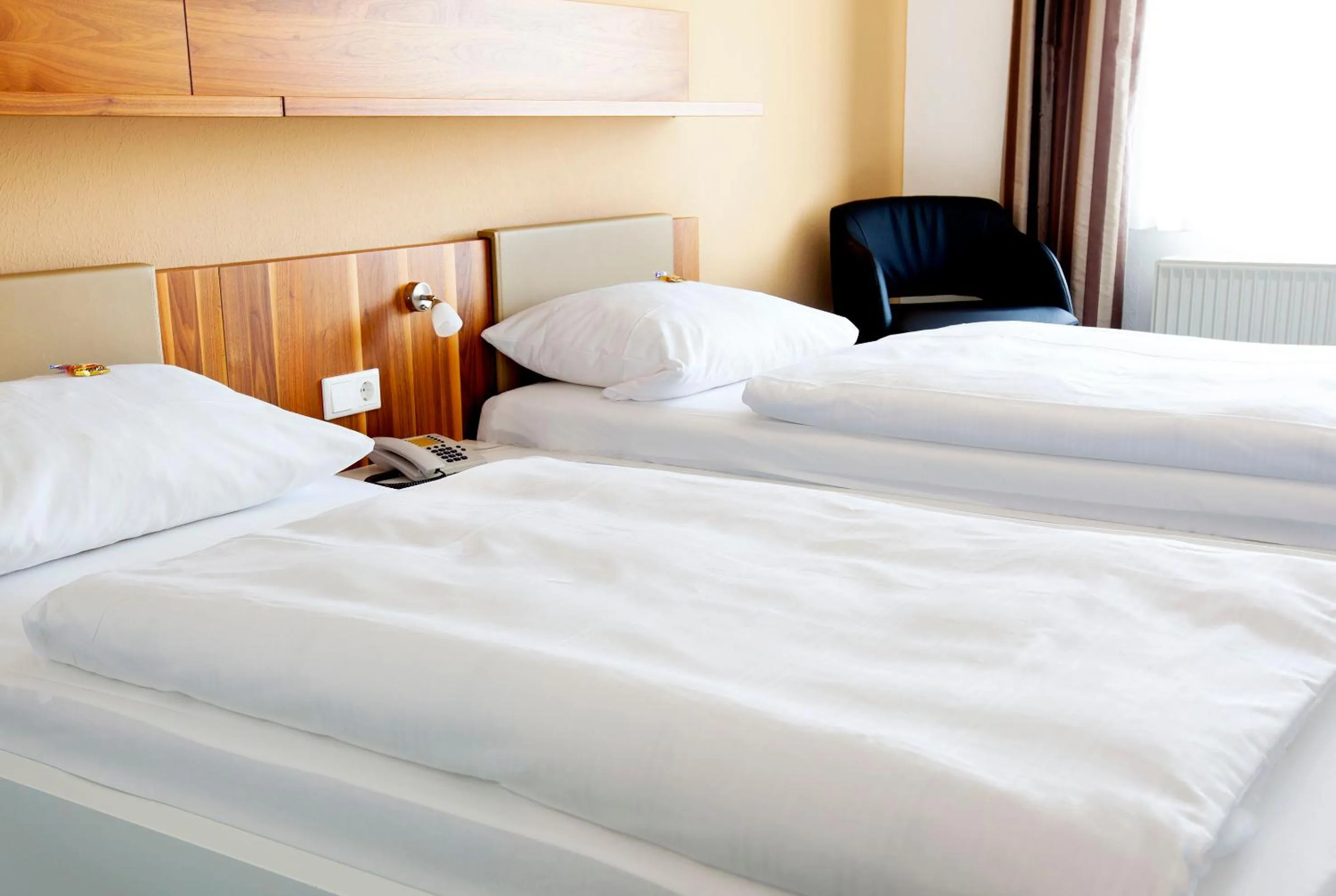 Twin Room in Hotel & Restaurant Ernst