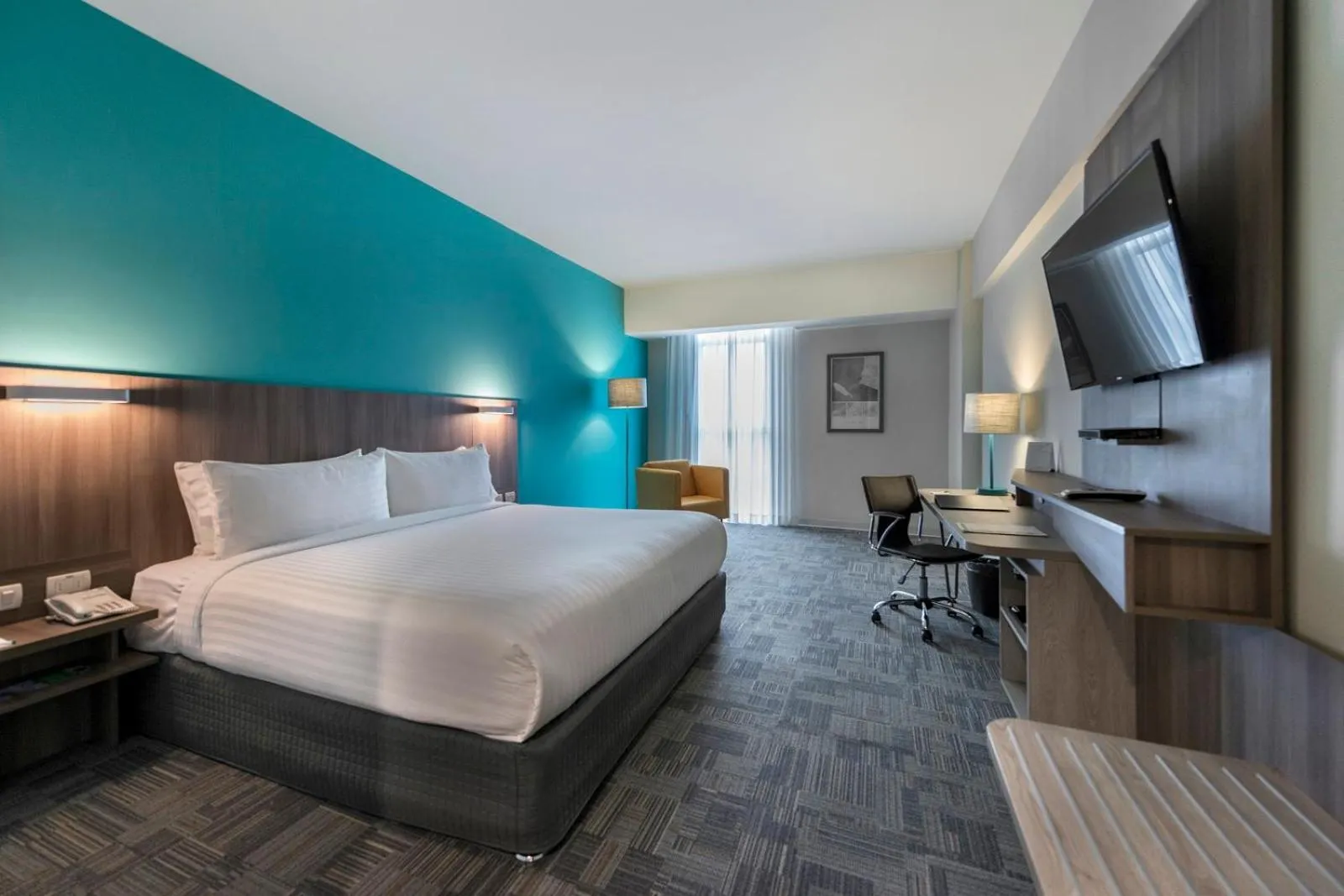 Holiday Inn - Lima Airport by IHG