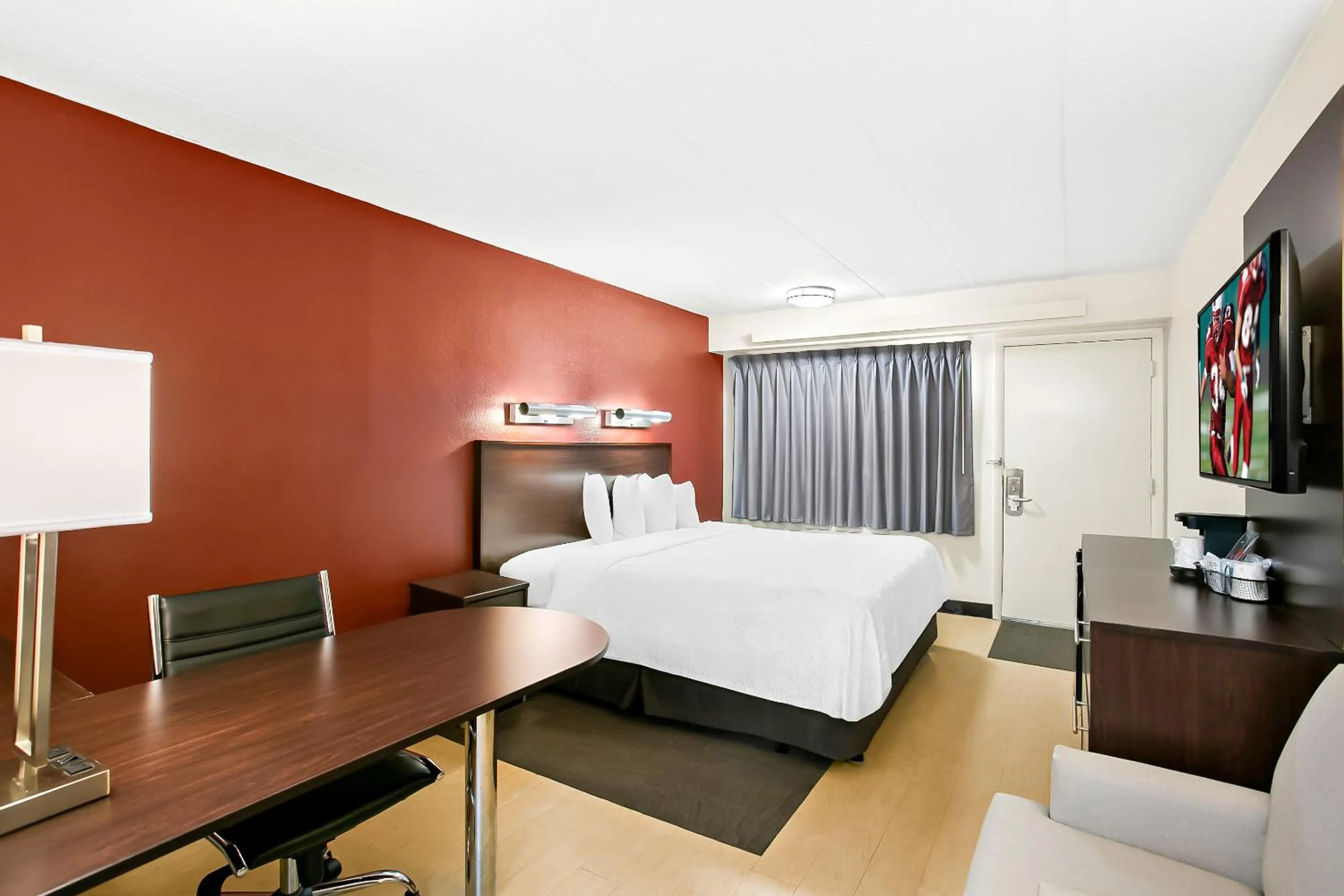 Premium King Room Disability Access Smoke Free (Upgraded Bedding & Snack) in Red Roof Inn PLUS+ Baltimore-Washington DC/BWI Airport