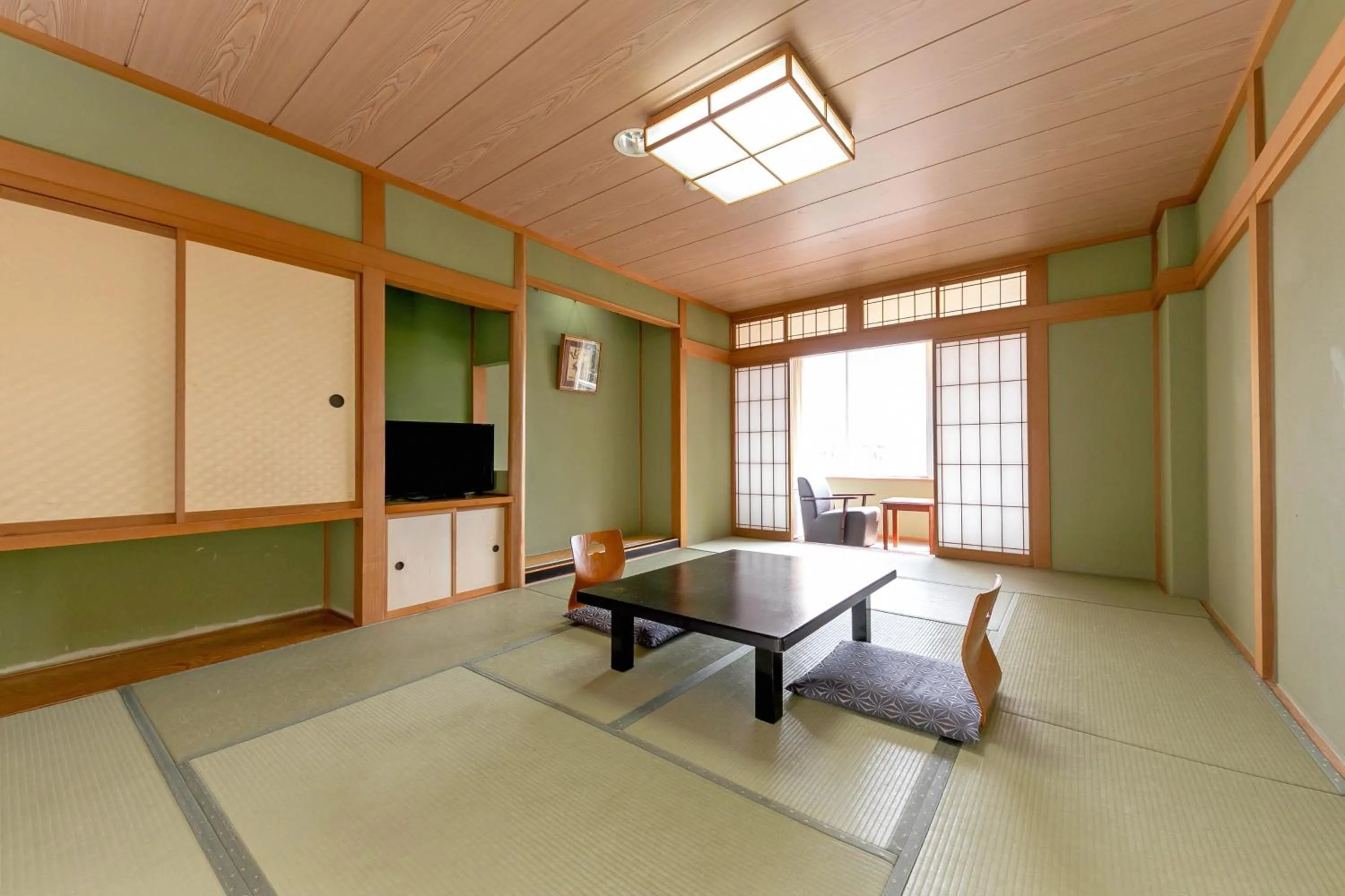Japanese-Style Room with Shared Bathroom - South Tower in Itoen Hotel New Sakura