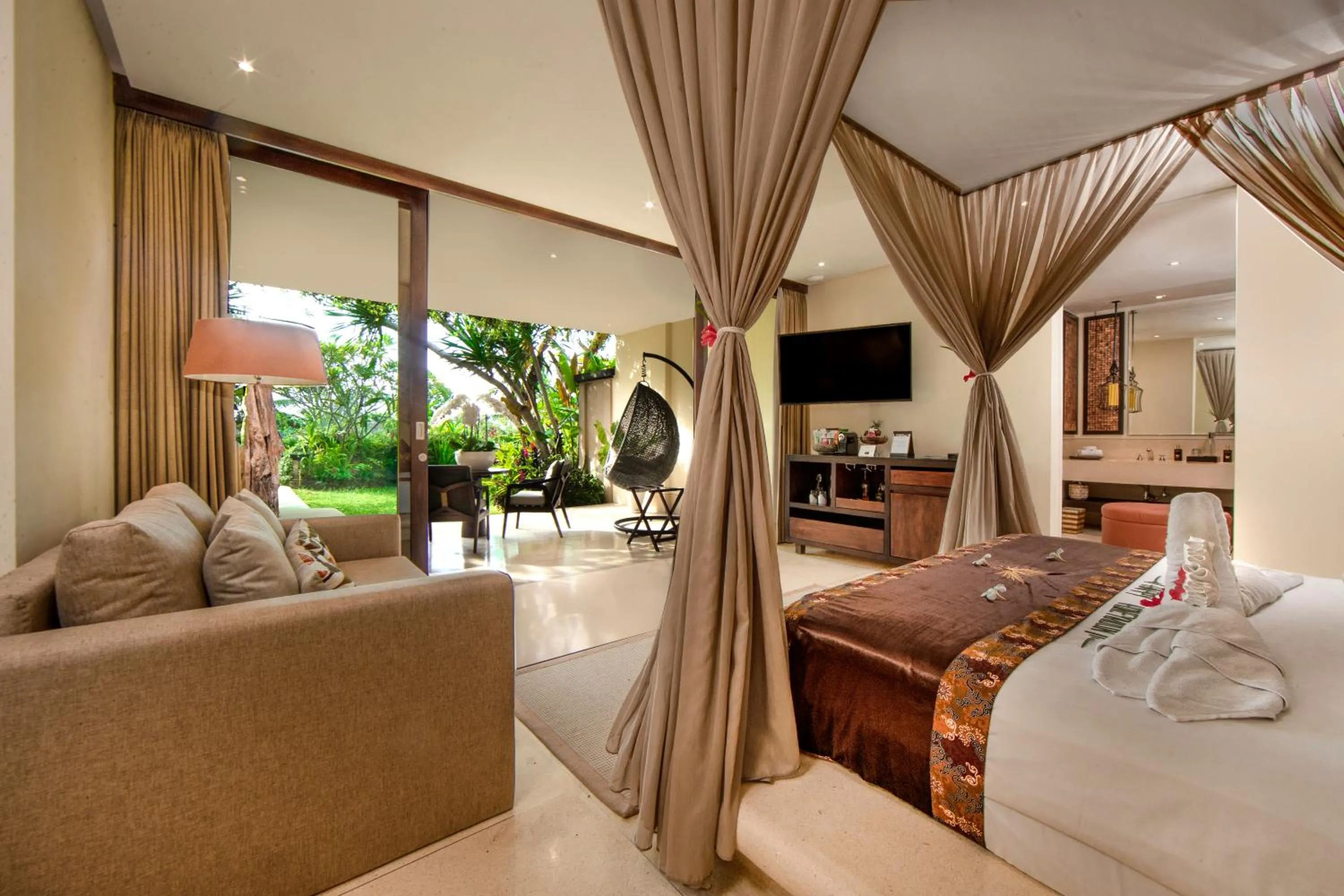 Garden View Villa Suite with Free Daily Sunset Yoga and Afternoon Tea in Nandini Jungle by Hanging Gardens