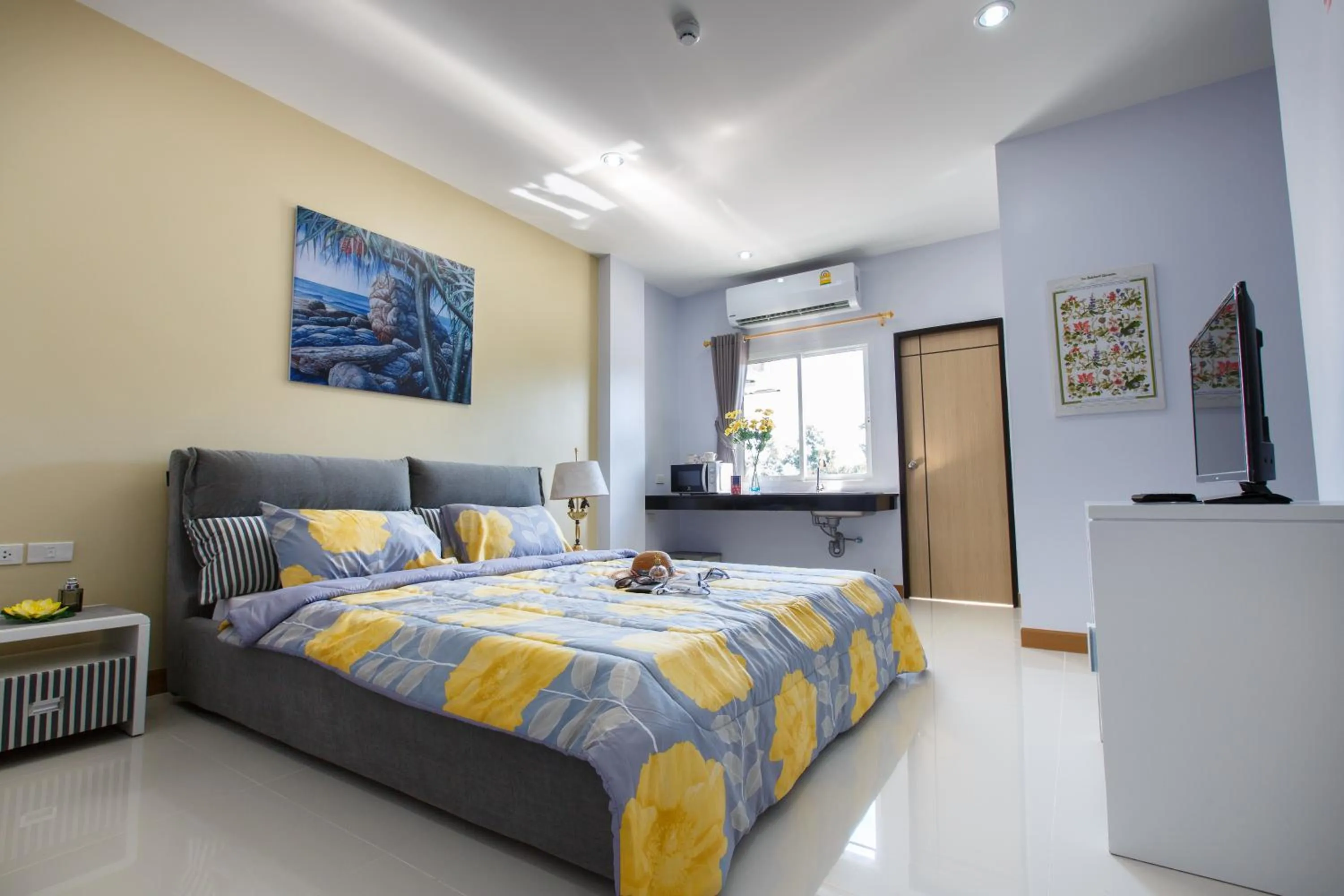 Standard Apartment in YaYa B By Briza Group