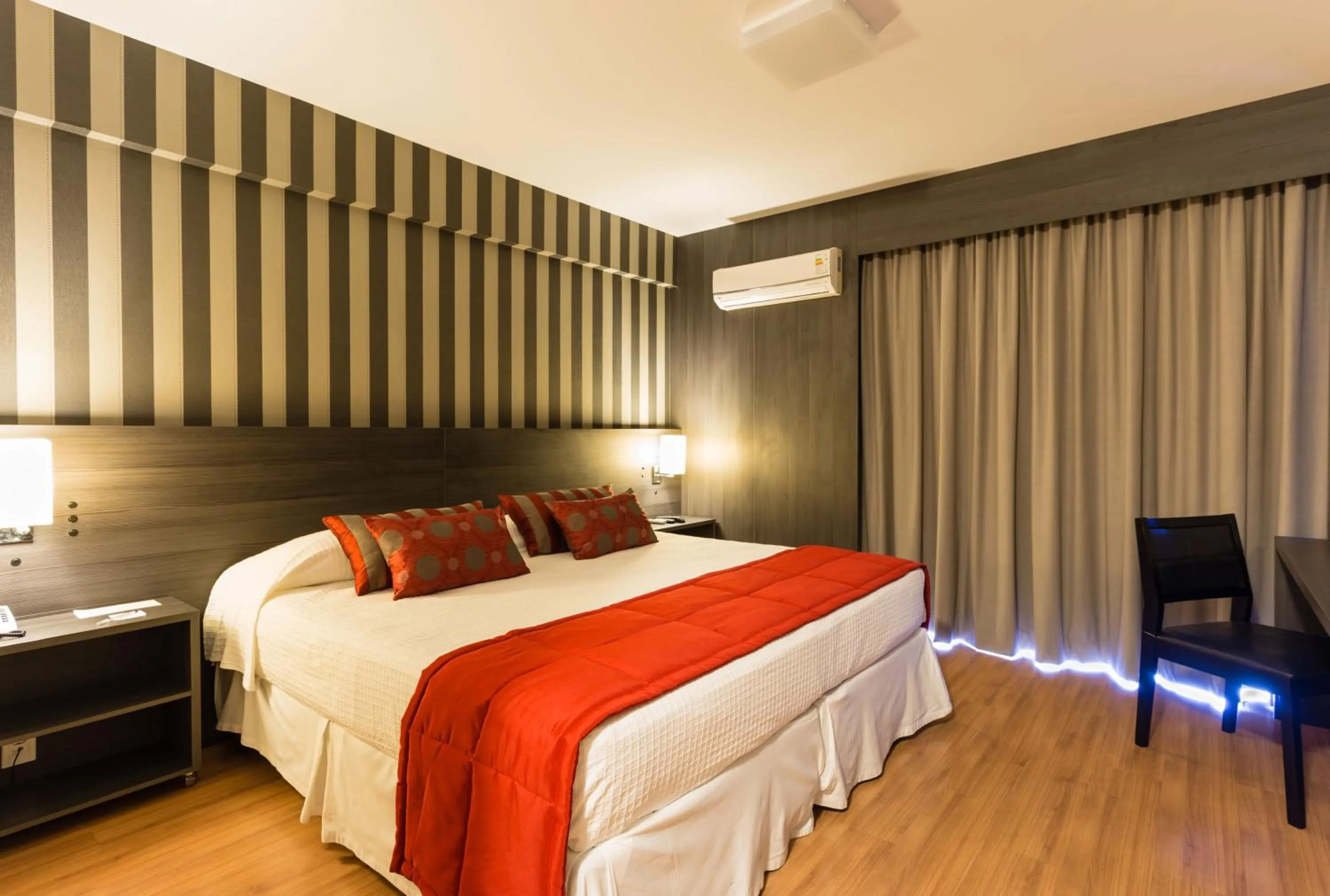 Executive Double Room - single occupancy in Faial Prime Suítes