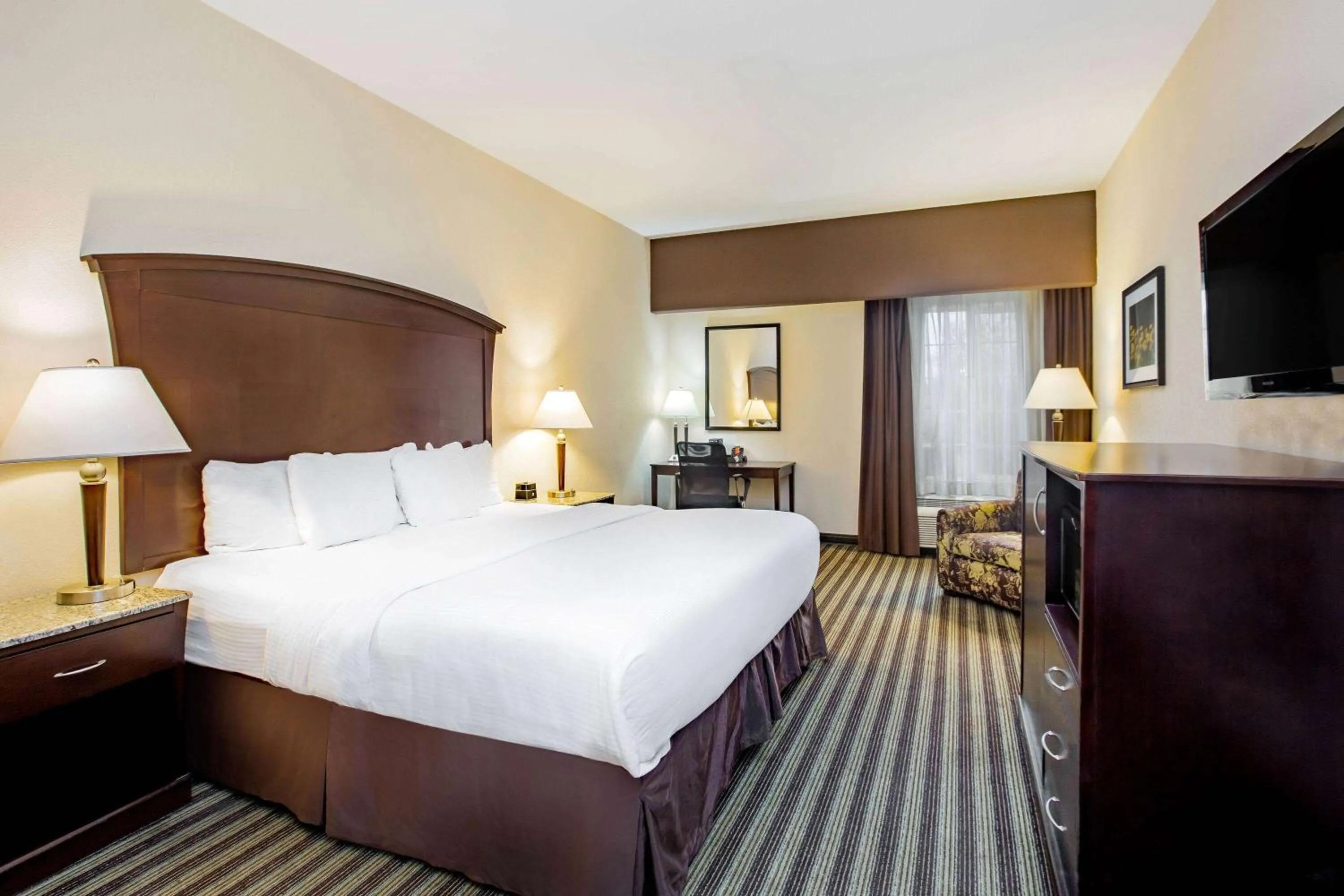 King Studio Suite - Mobility/Hearing Accessible - Non-Smoking in La Quinta by Wyndham Fowler