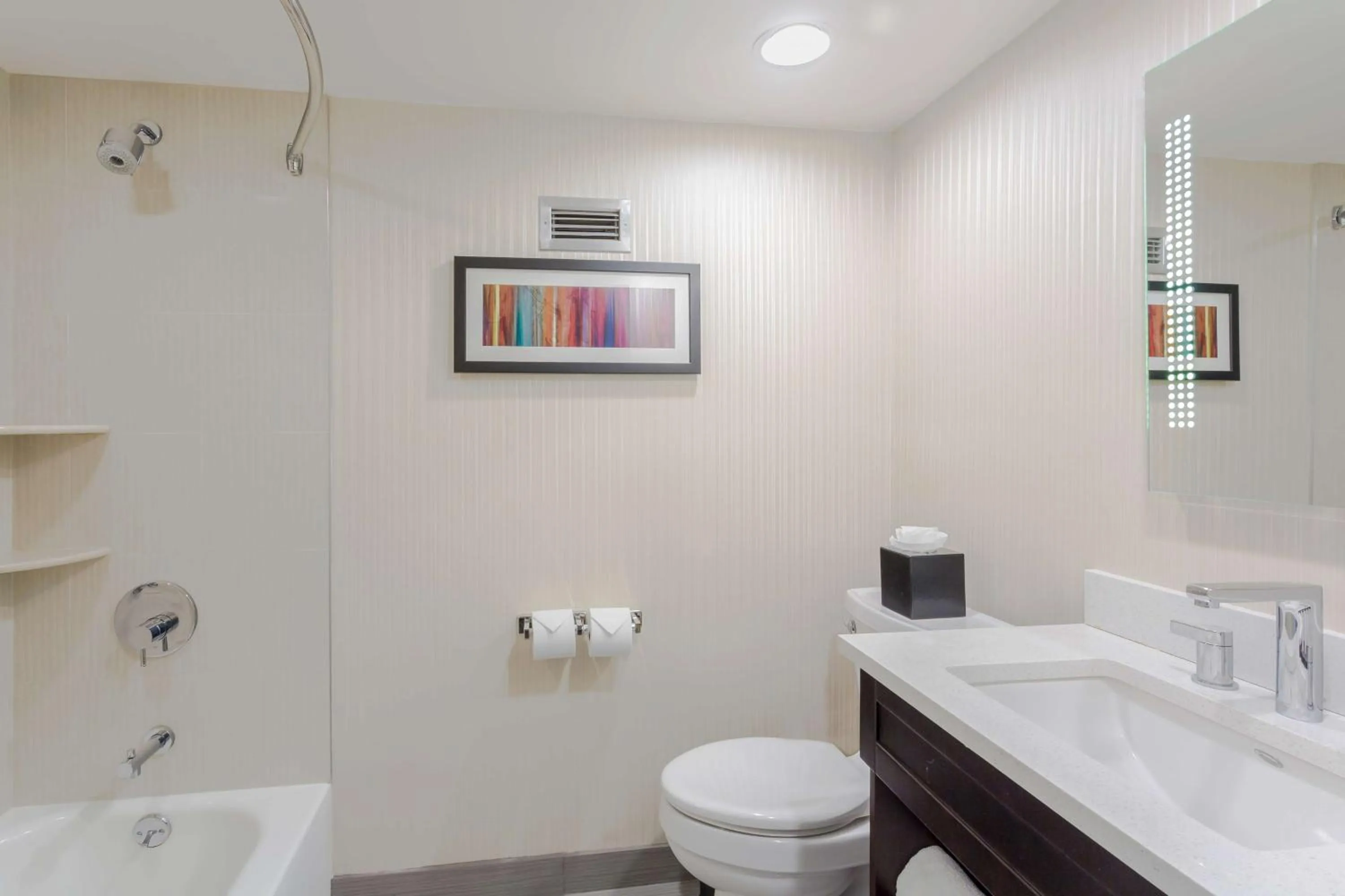 One-Bedroom King Suite - Non-Smoking in Embassy Suites by Hilton Piscataway Somerset