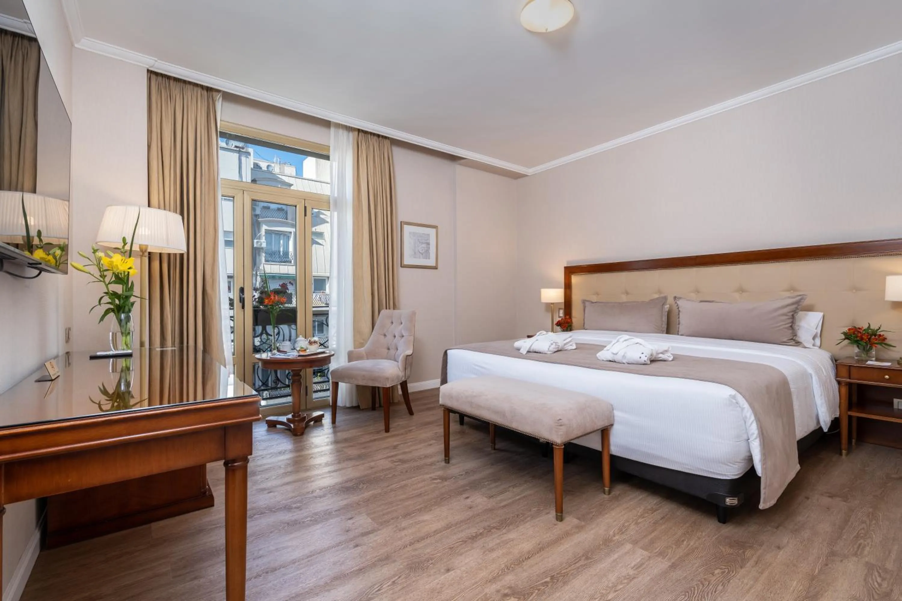 Executive Double or Twin Room in Hotel Intersur Recoleta