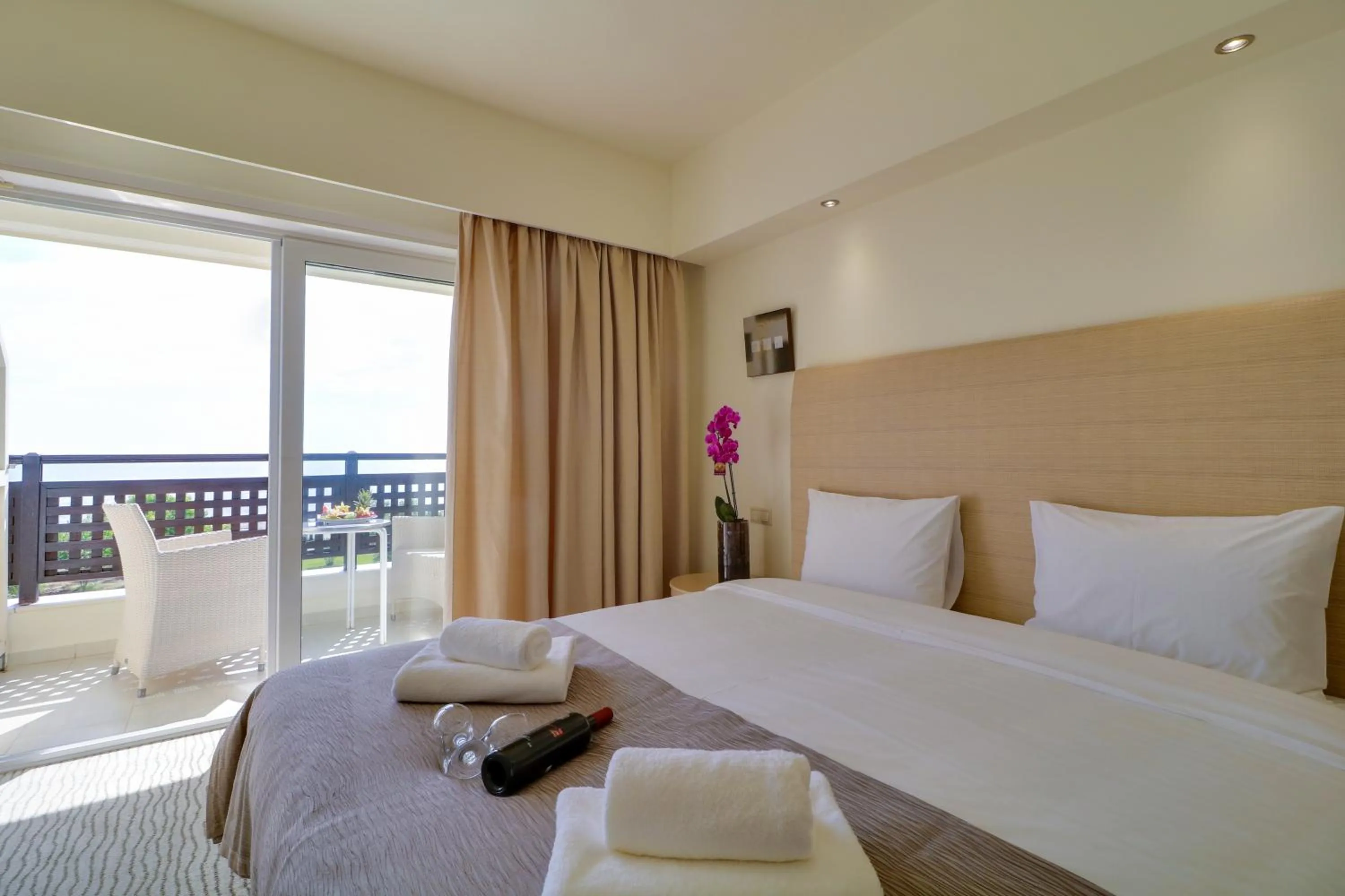 Double Room with Side Sea View in Olympian Bay Grand Resort