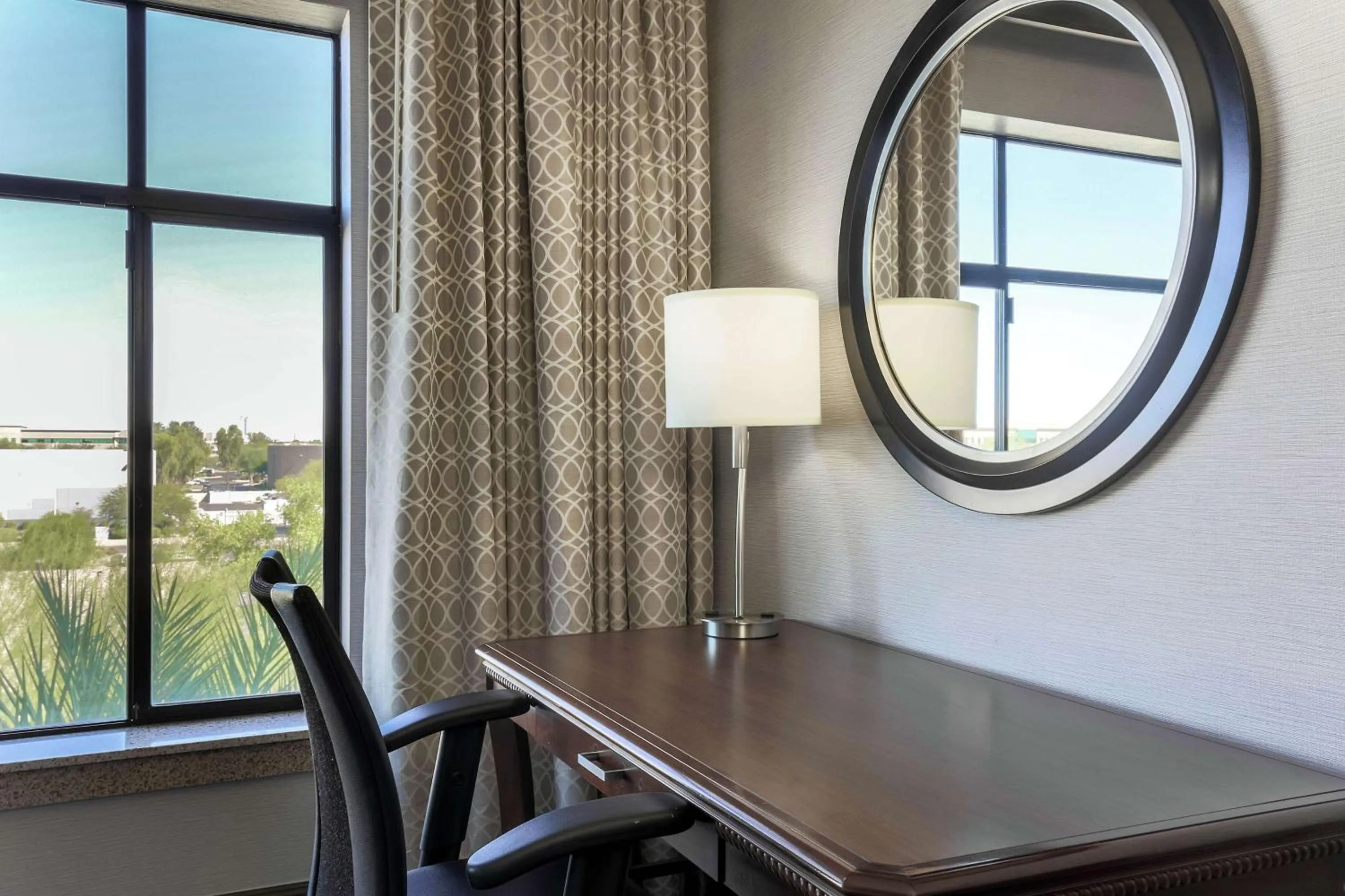 King Room in Hilton Phoenix Chandler