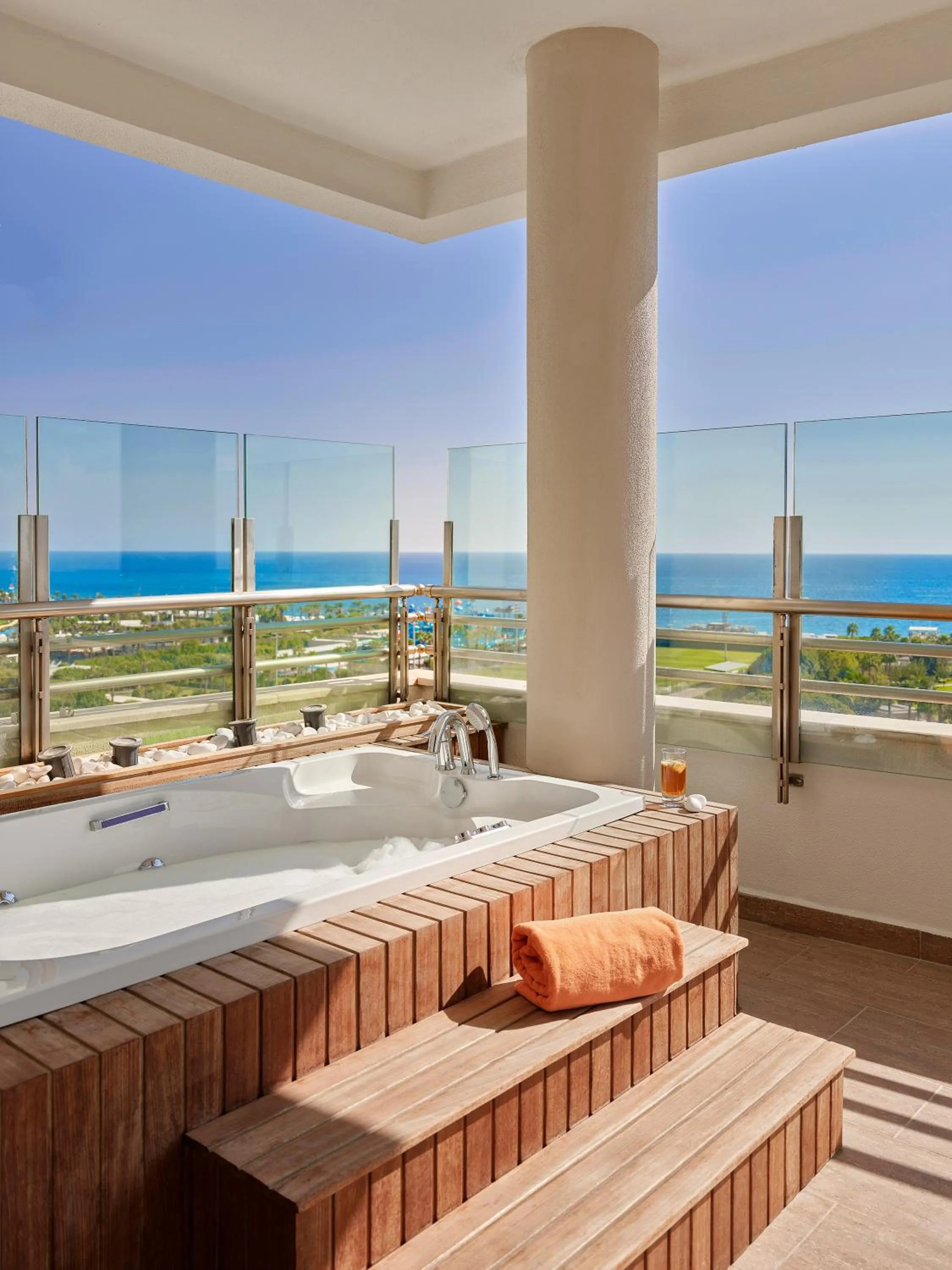 Grand Designer Suite in Lara Barut Collection-Ultra All Inclusive