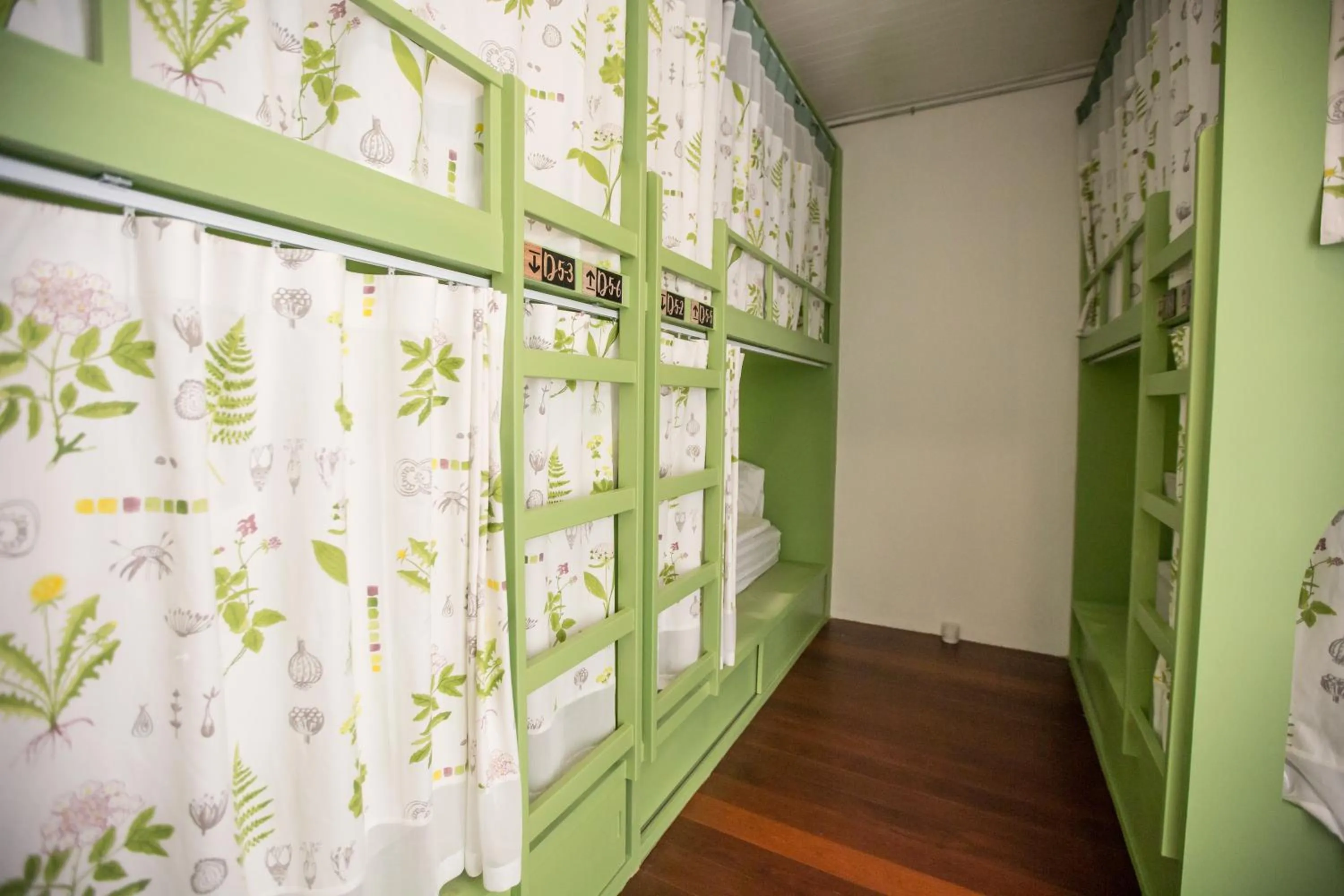 Bed in 6-Bed Female Dormitory Room in Memmoth Hostel In Lampang