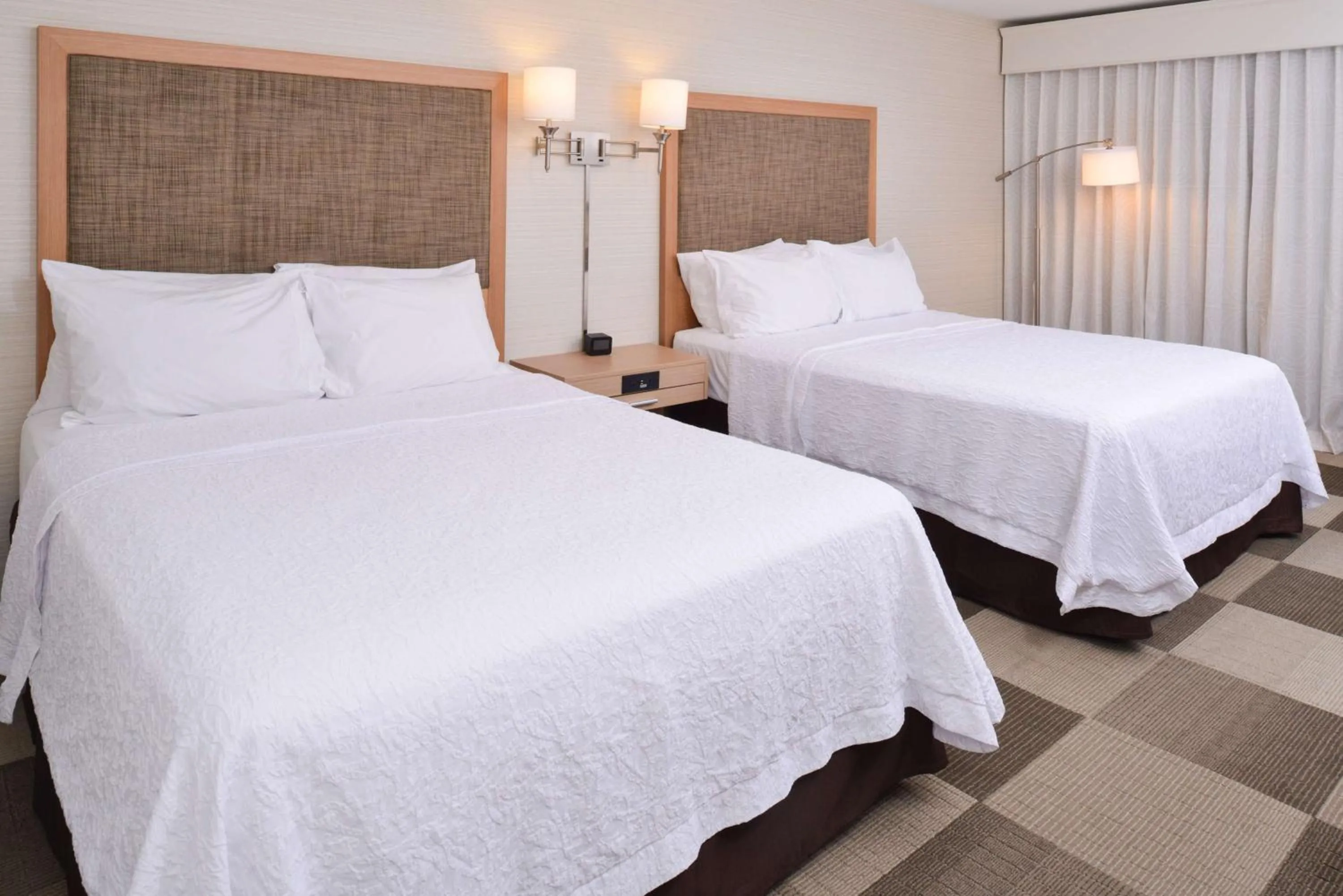 Queen Room with Two Queen Beds - Non-Smoking in Hampton Inn Tulsa Sand Springs