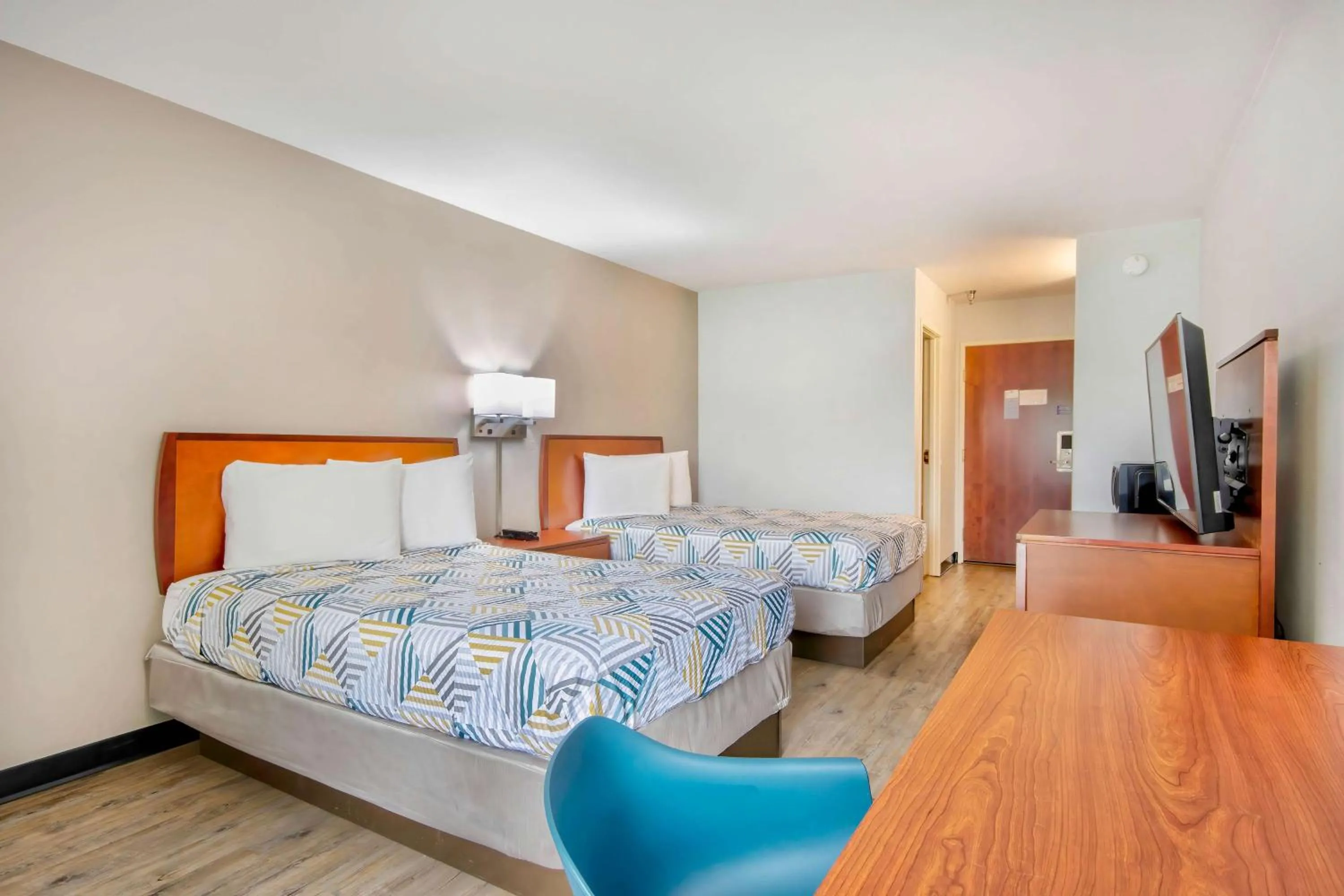 Studio with Two Double Beds - Smoking in Motel 6-Abbeville, LA