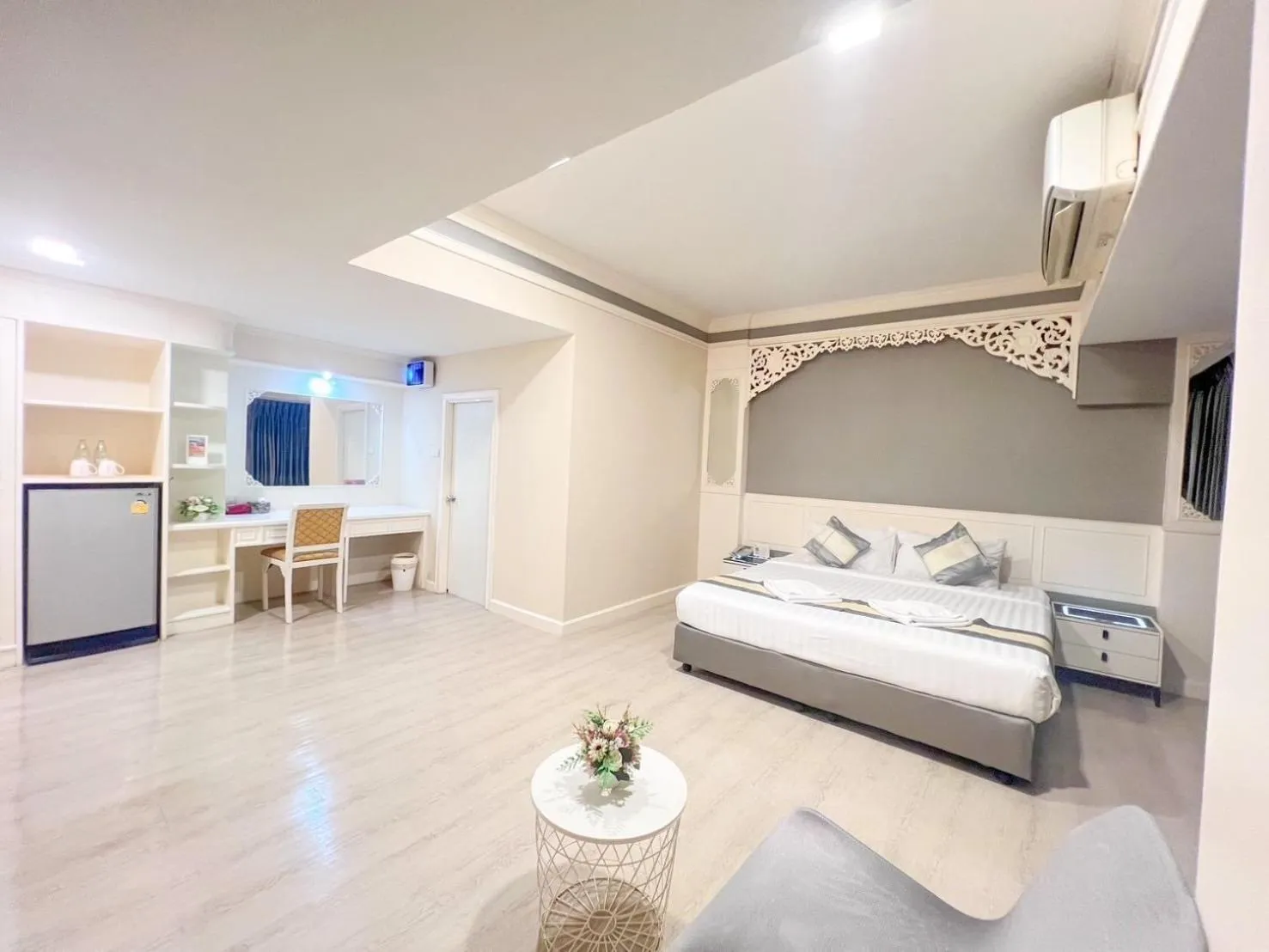 Grand Deluxe King Room in The Space Hotel Chiang Rai