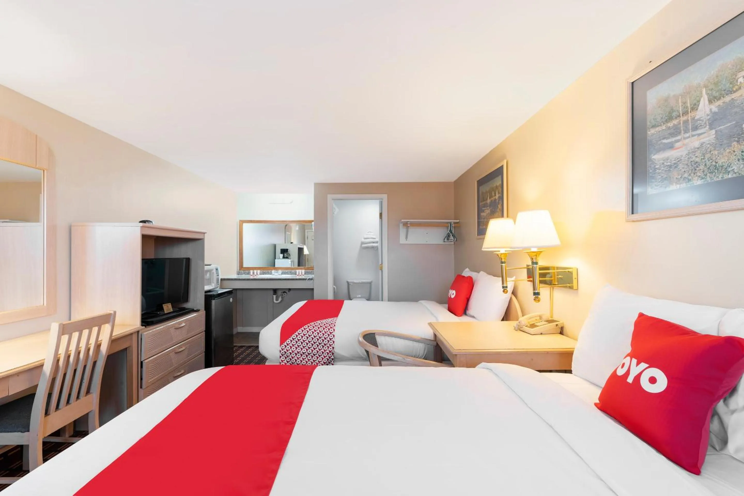 Double Room with Two Double Beds in OYO Hotel Starlite Seneca Falls