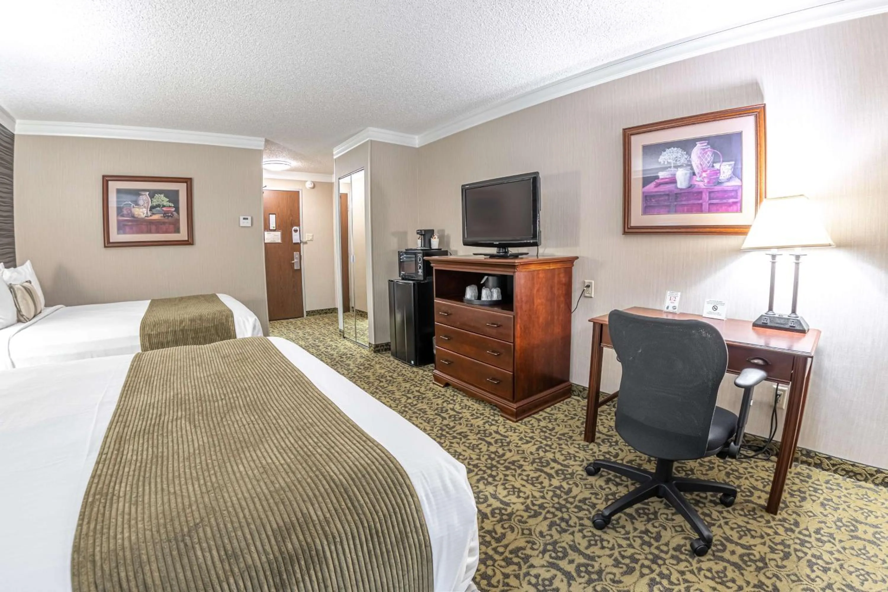 Queen Rooms with Two Queen Beds - Non-Smoking in Salt Lake Plaza Hotel SureStay Collection by Best Western