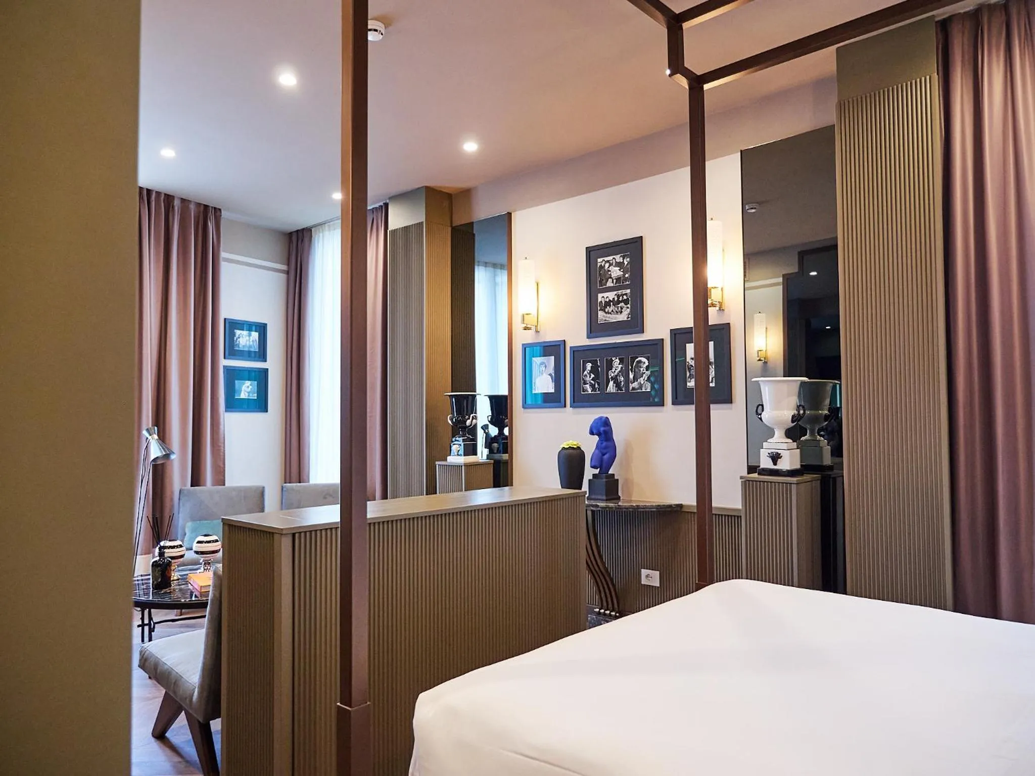 Junior Suite with King Bed - Non-Smoking in The Glam Boutique Hotel & Apt