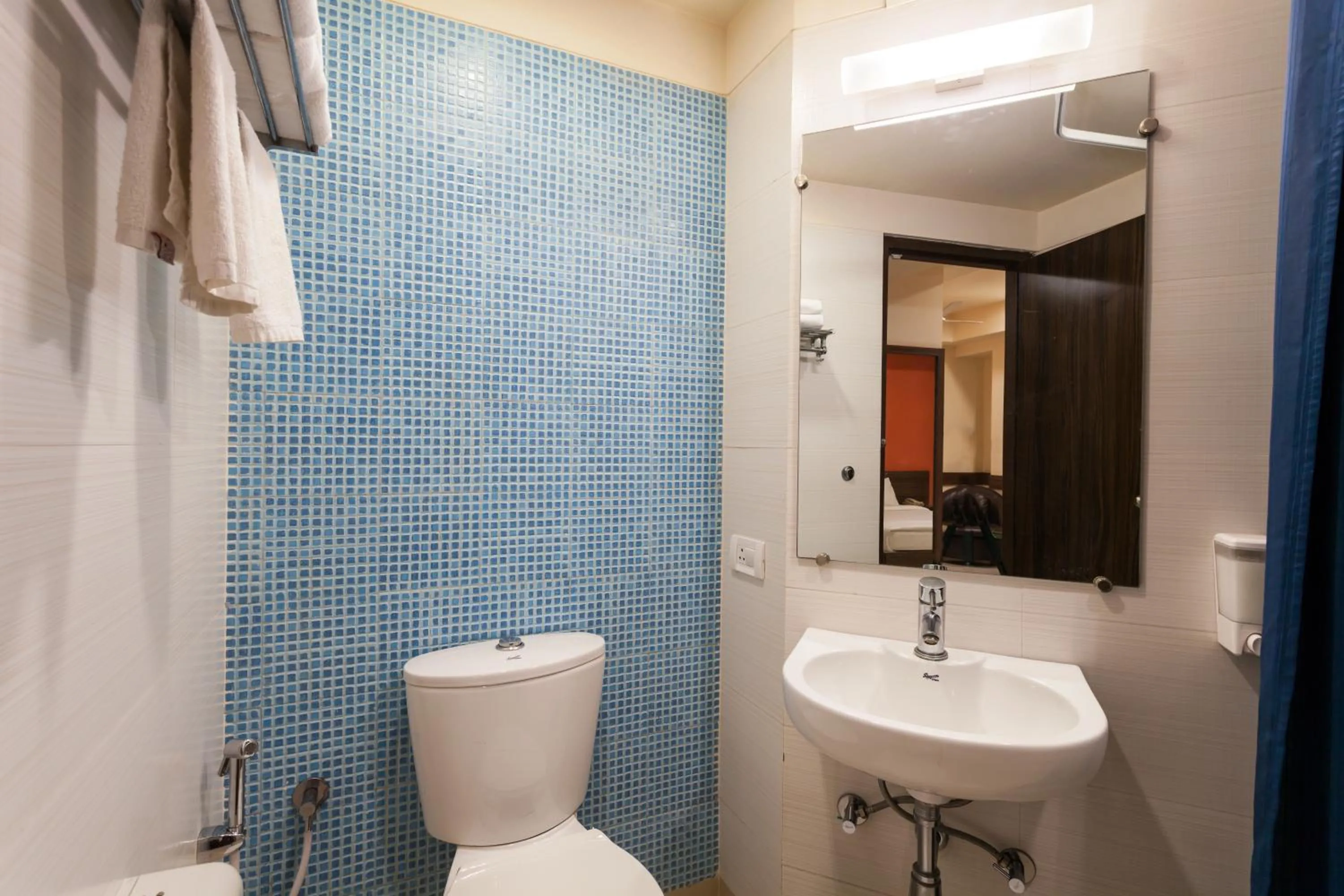 Superior Double Room - single occupancy in Ginger Indore