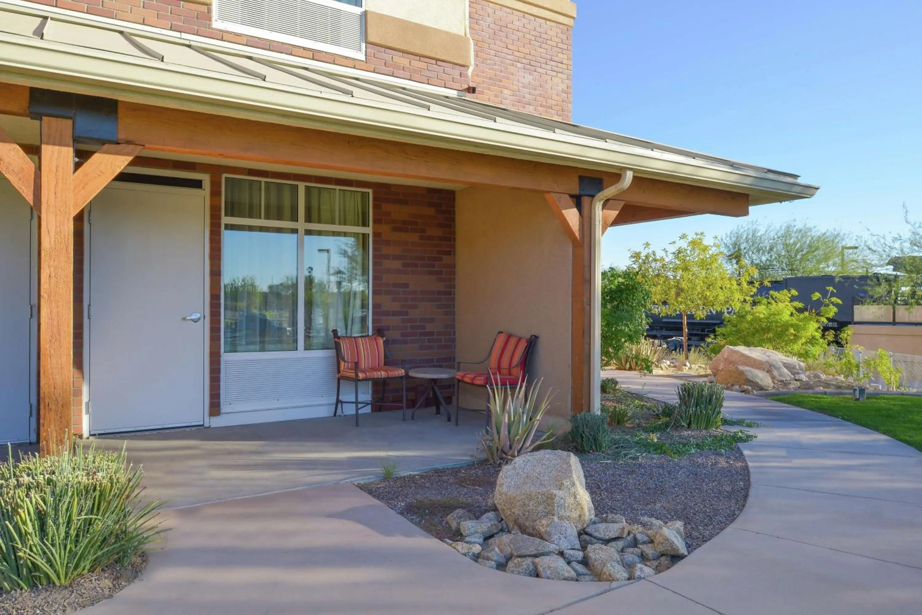 Room with Patio Pool in Hilton Garden Inn Yuma Pivot Point