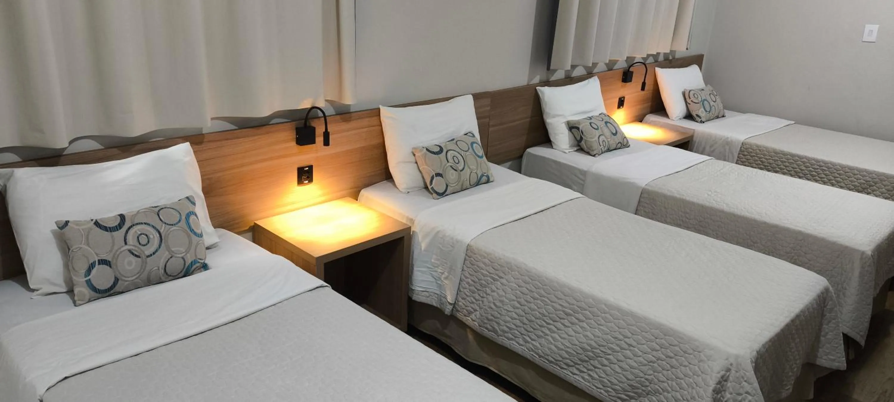 Luxury Quadruple Room in Abudi Hotel