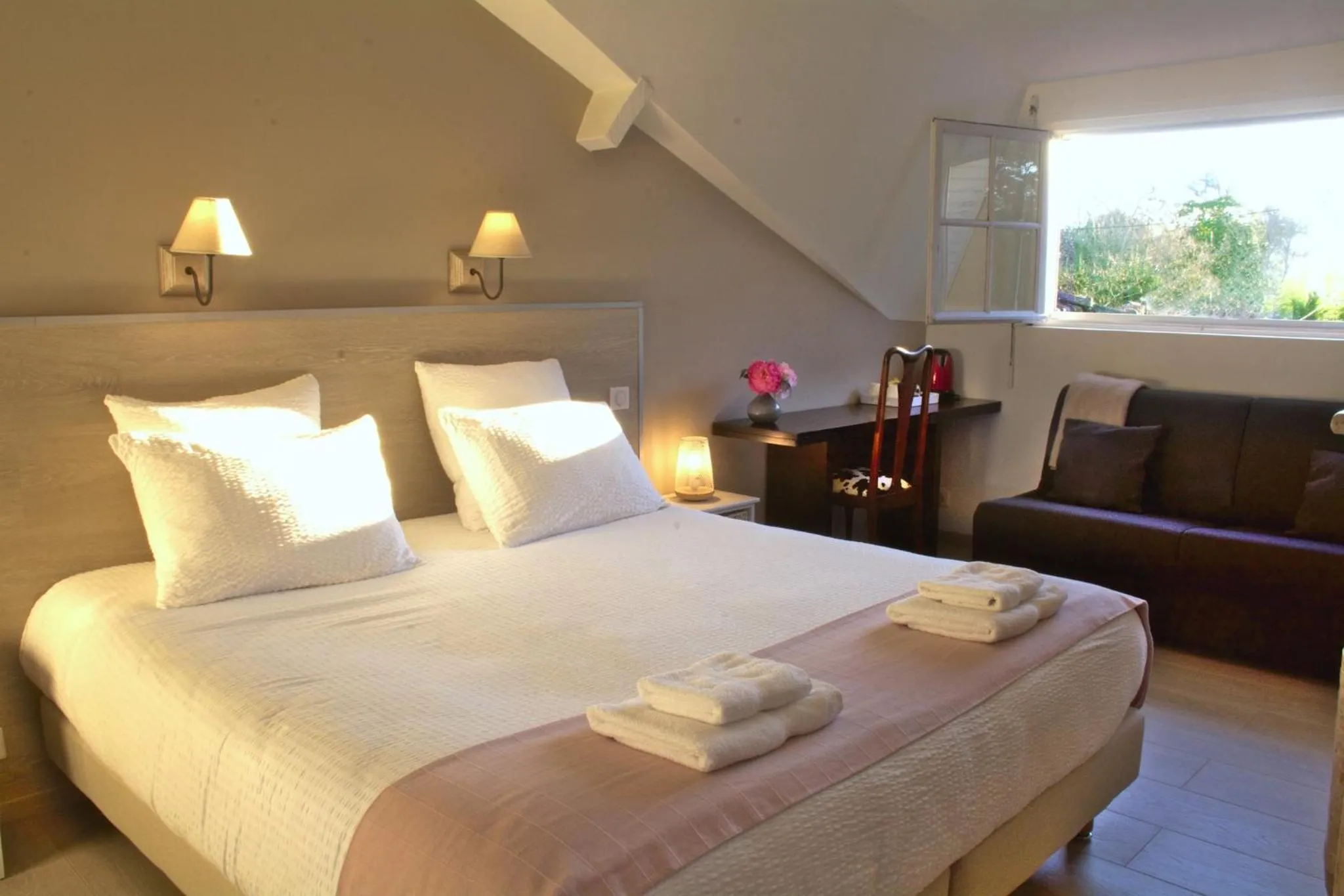 Deluxe Suite - single occupancy in Villa Glen-Tara