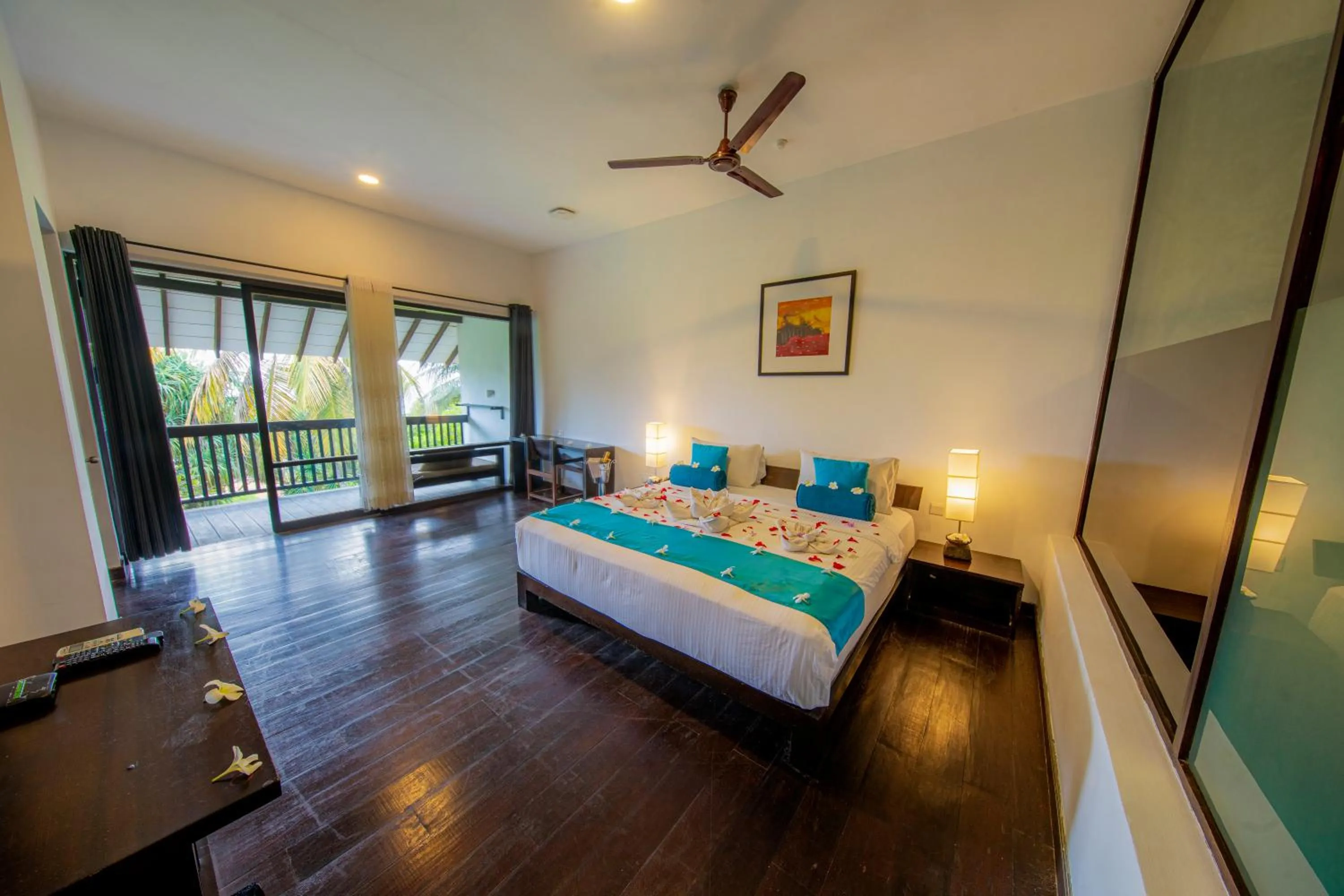 Executive Suite with Balcony in Temple Tree Resort & Spa