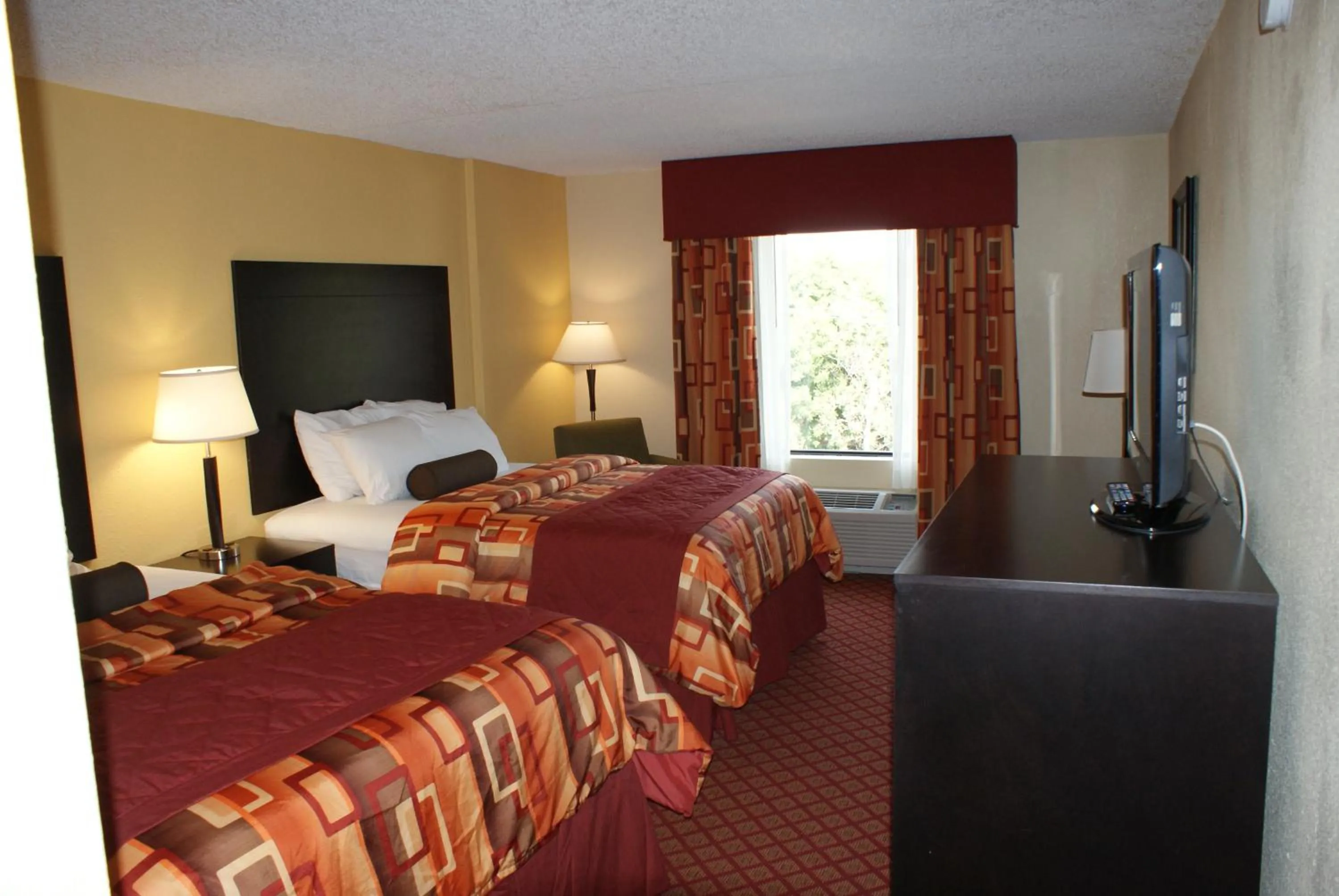 Queen Room with Two Queen Beds - Mobility Access/Non-Smoking in Wyndham Garden Stillwater