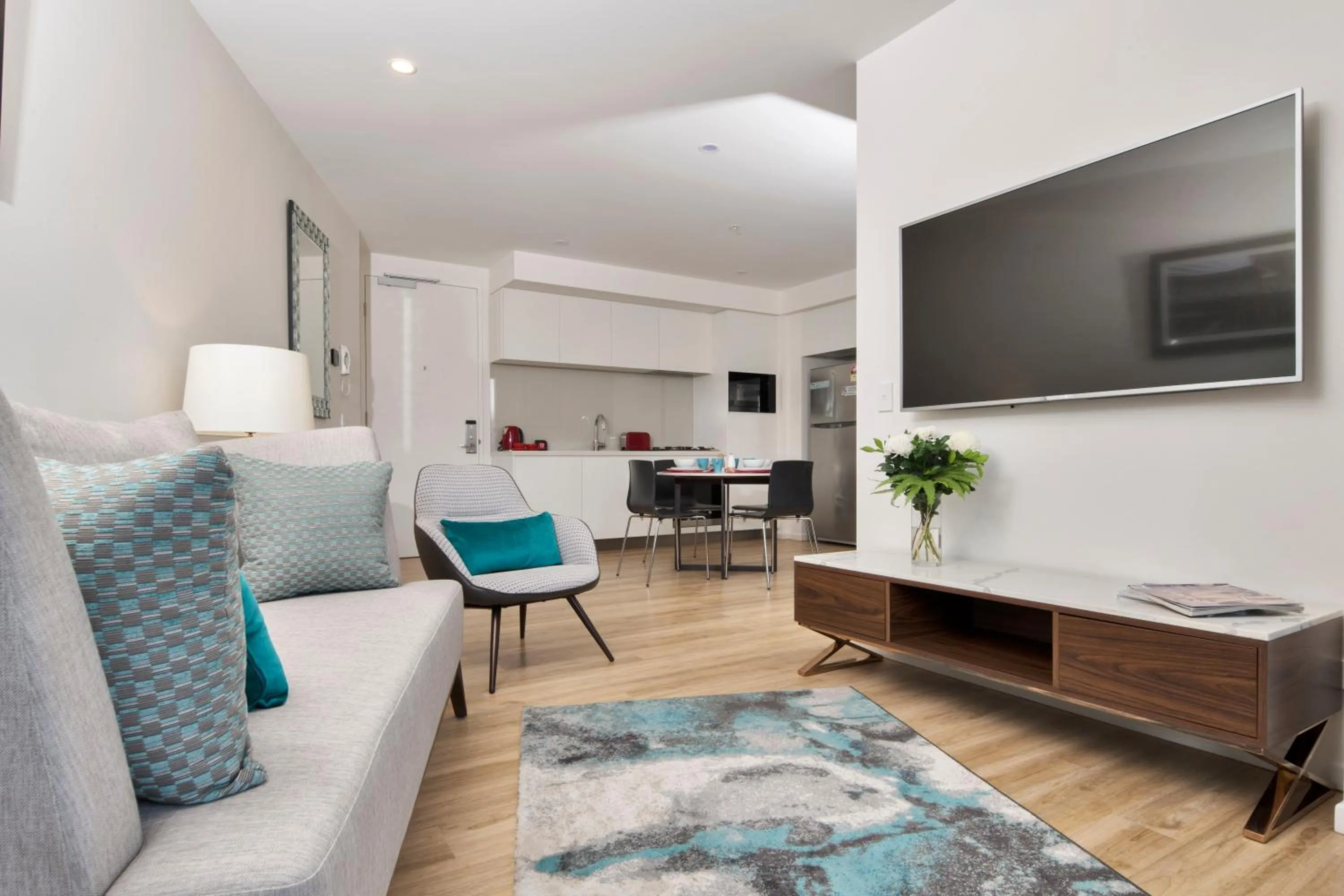 Two Bedroom Apartment in Ruby Gold Coast by CLLIX