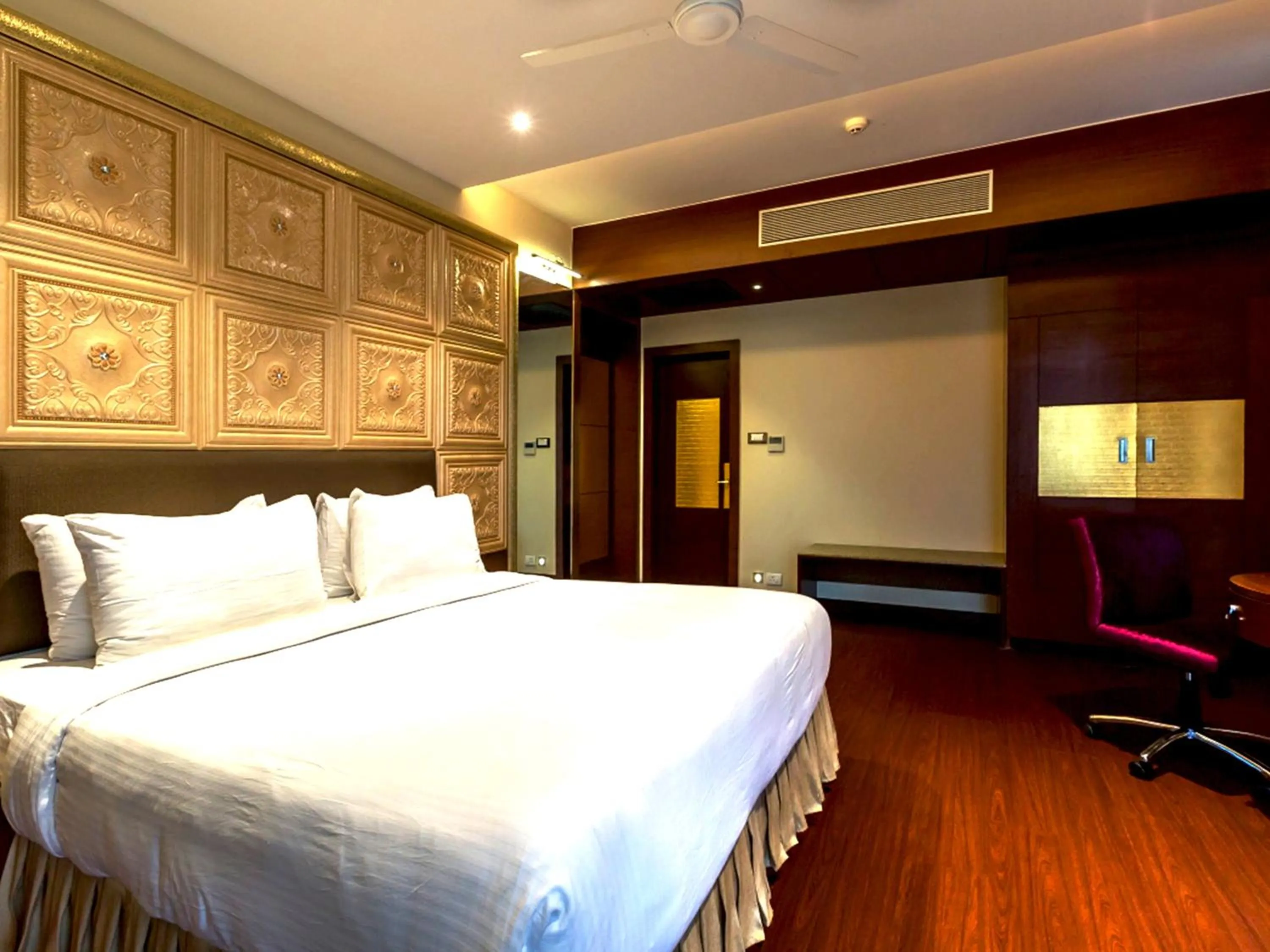 Suite in Hotel Kasturi Orchid