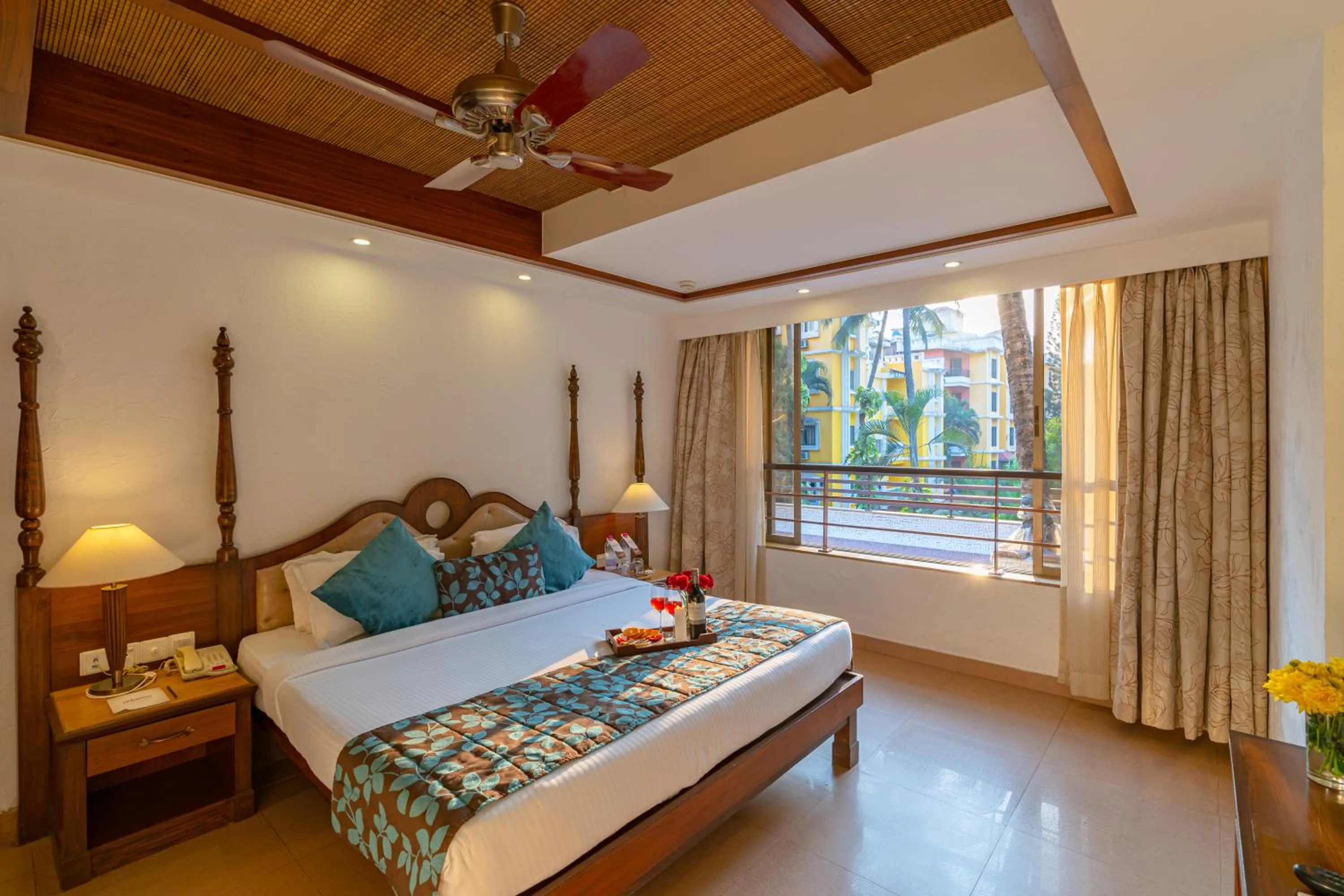Suite with Bathtub in Adamo The Bellus Calangute